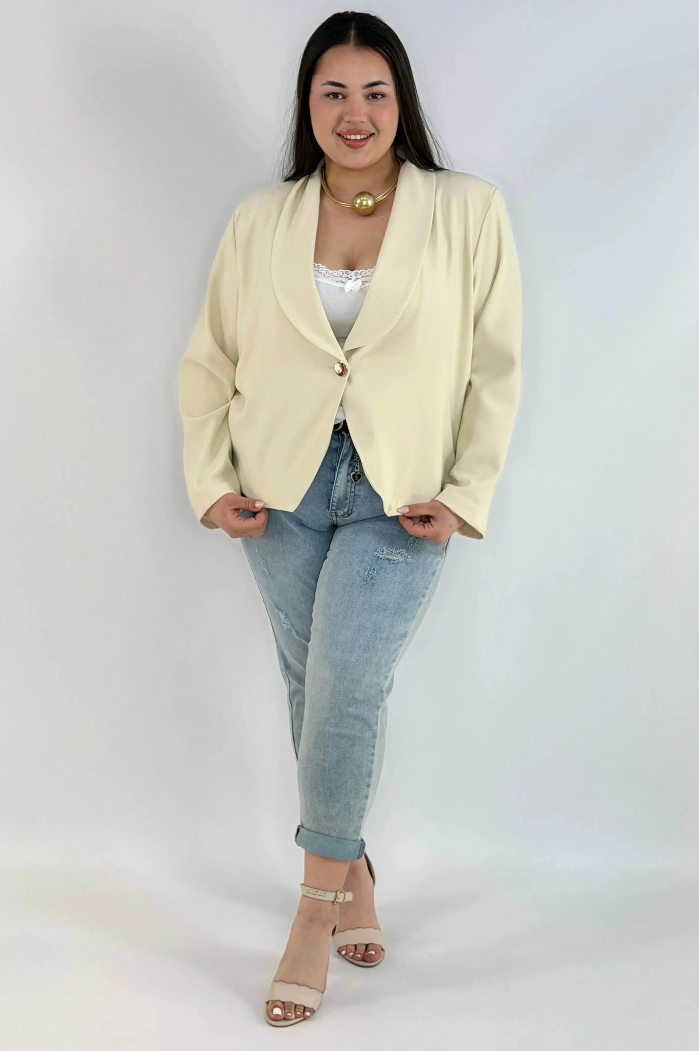 Marynarka plus size elegancka o krótkim kroju XXL Stylowa XL