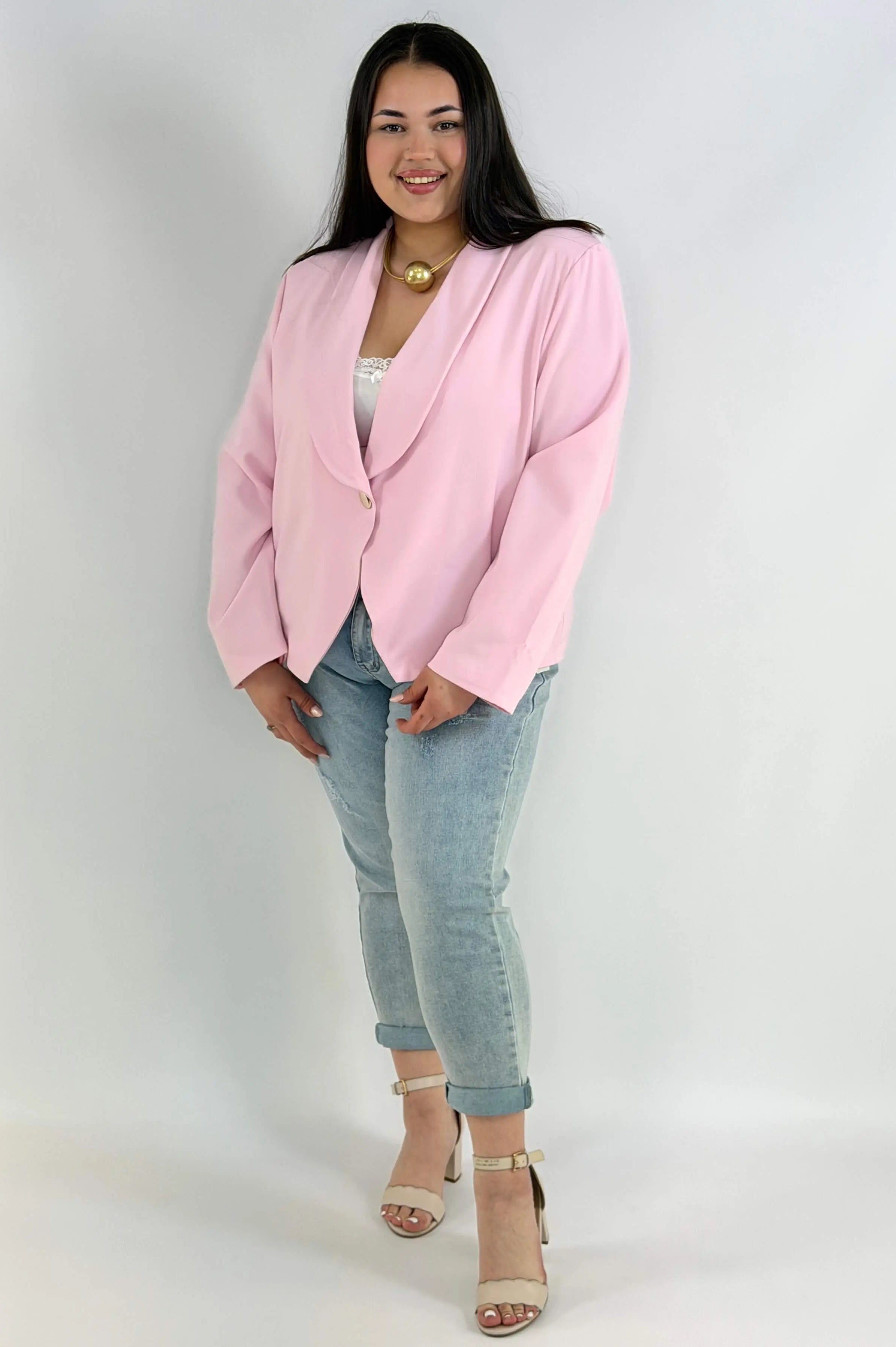 Marynarka plus size elegancka o krótkim kroju XXL Stylowa XL
