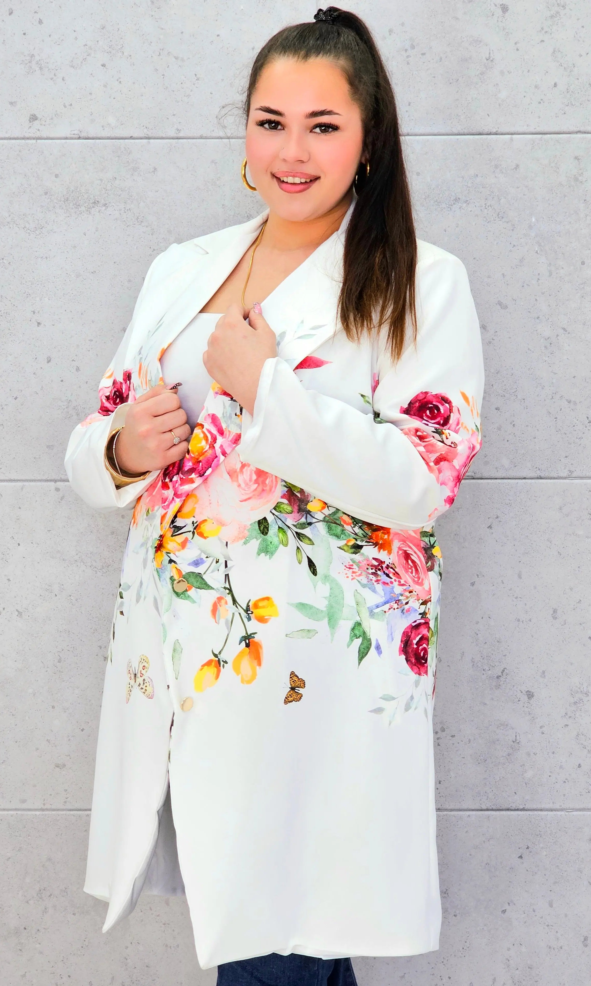 Marynarka plus size w kwiaty – elegancja dla kobiet XXL Stylowa XL
