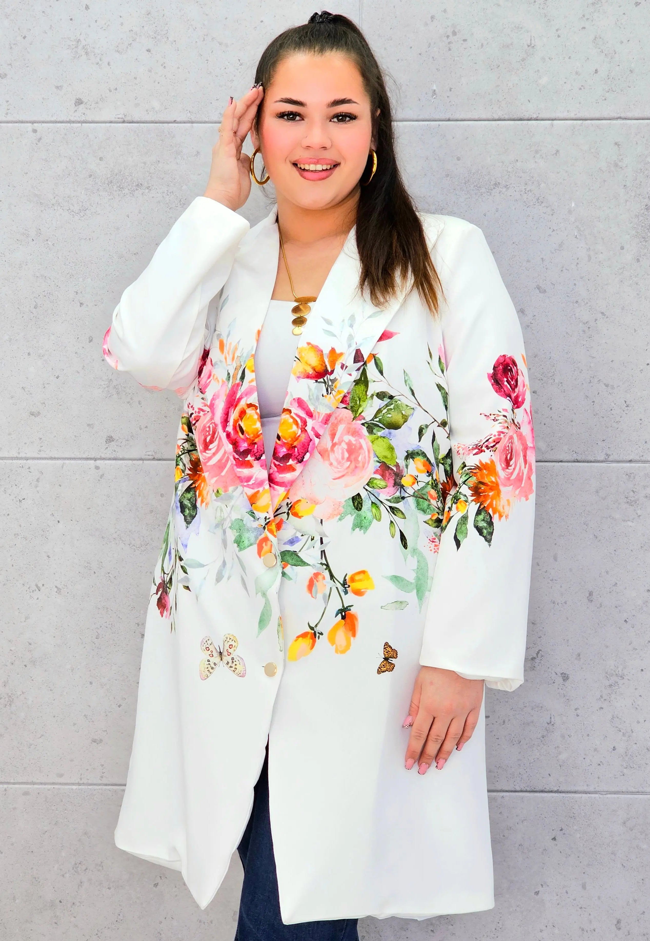 Marynarka plus size w kwiaty – elegancja dla kobiet XXL Stylowa XL