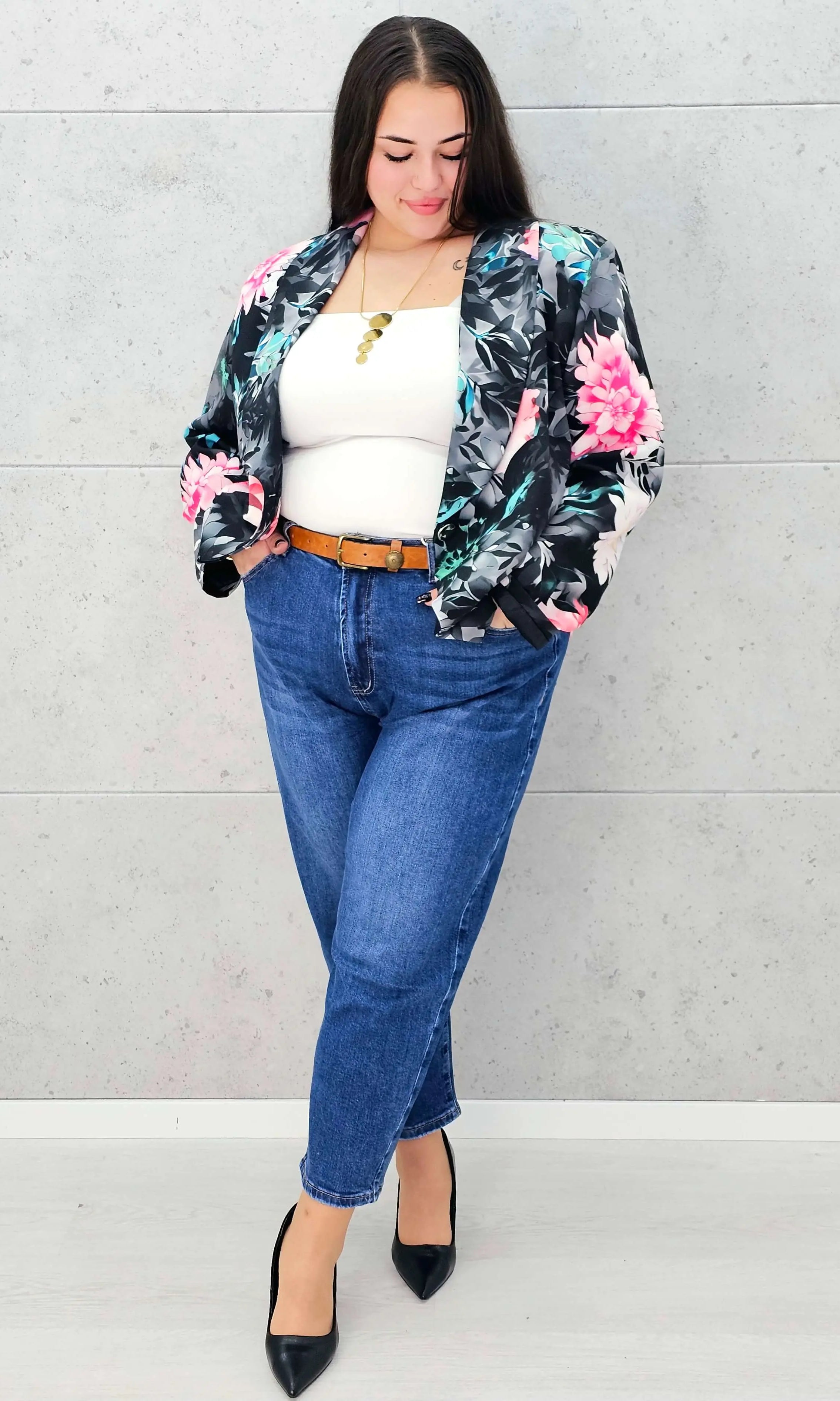 Marynarka plus size w kwiaty – elegancka i kobieca Stylowa XL Stylowa XL
