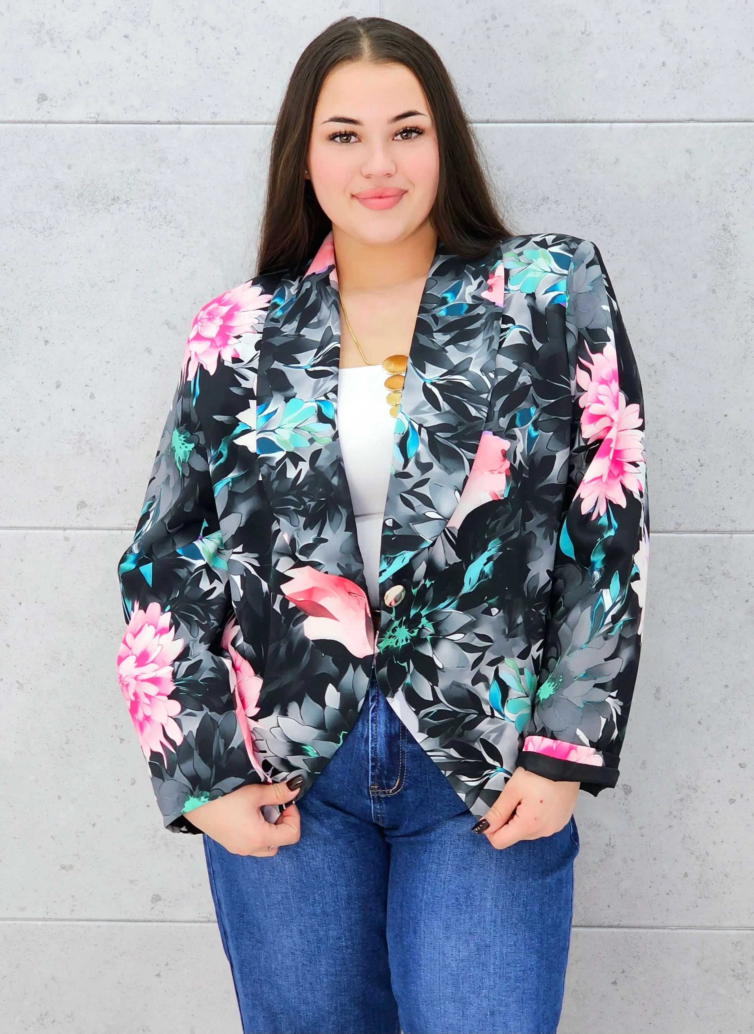 Marynarka plus size w kwiaty – elegancka i kobieca Stylowa XL Stylowa XL