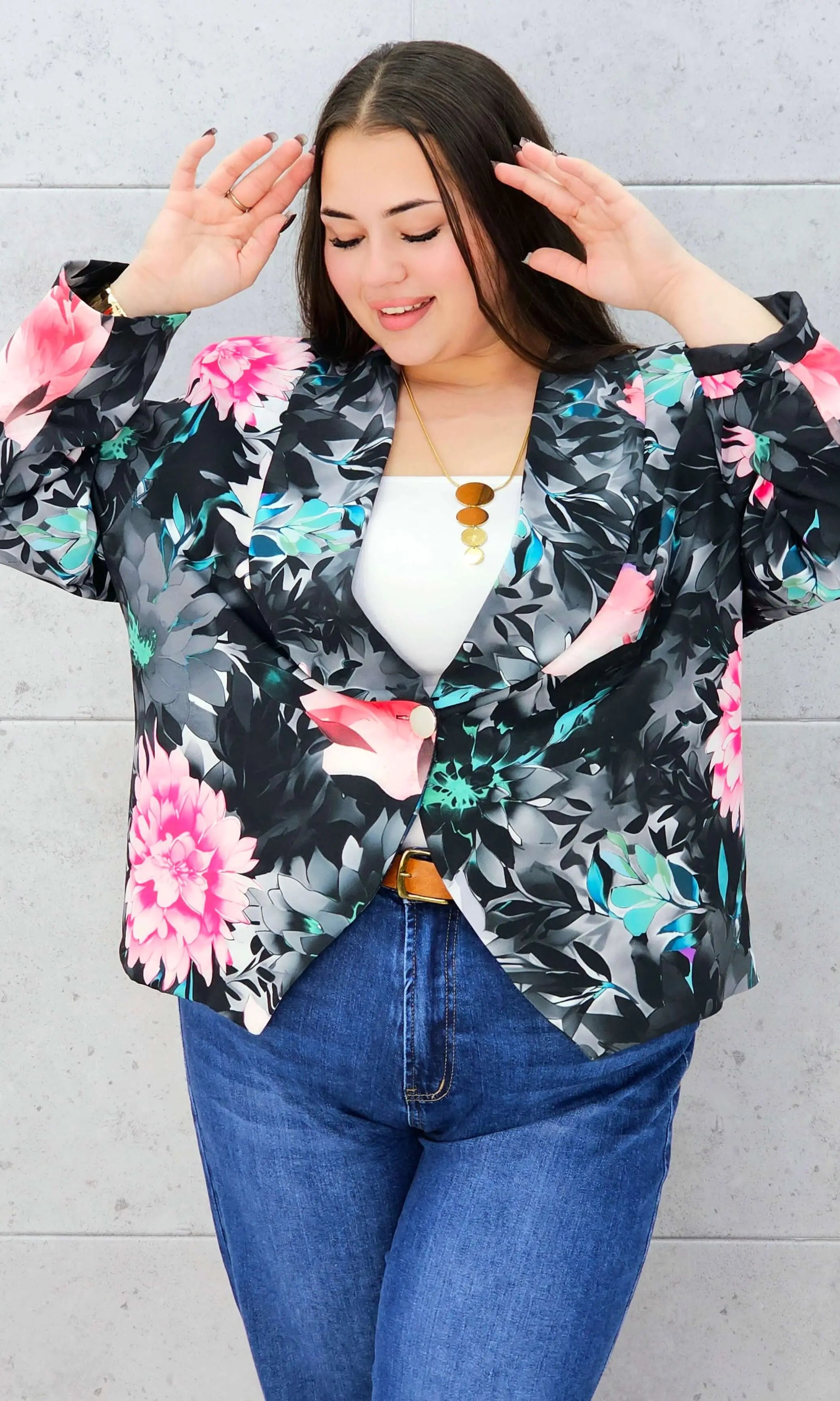 Marynarka plus size w kwiaty – elegancka i kobieca Stylowa XL Stylowa XL