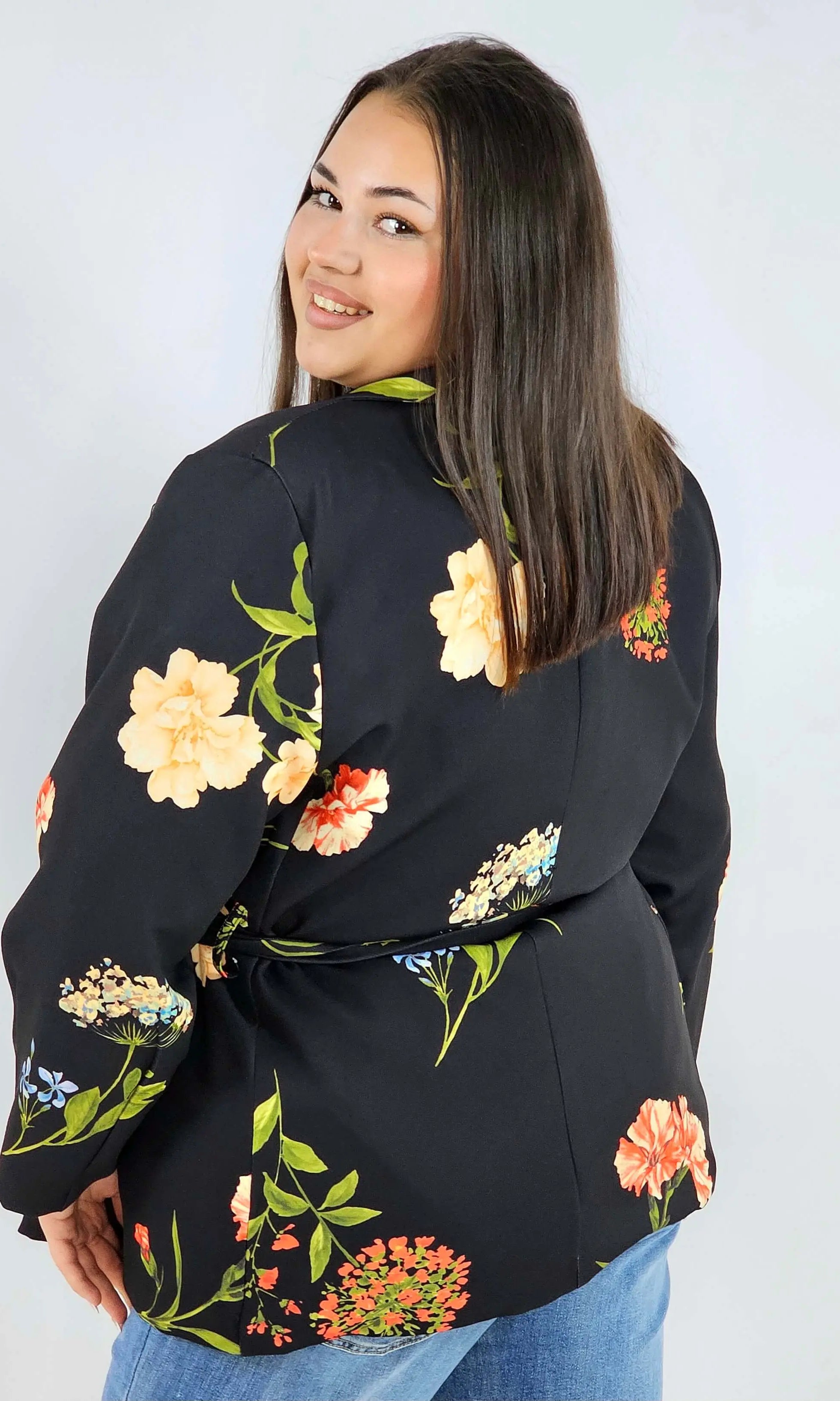 Marynarka plus size w kwiaty wiązana w talii elegancka XXL Stylowa XL