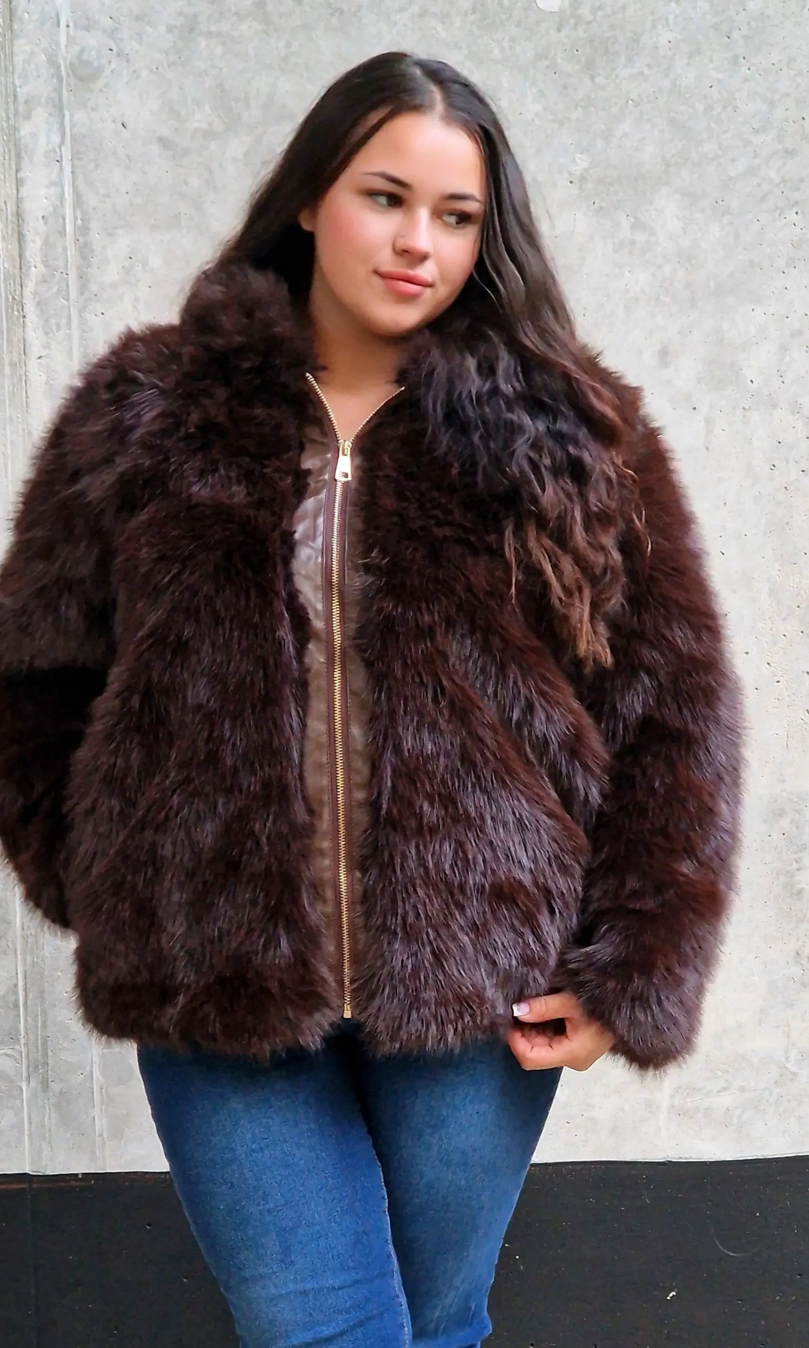 Miękkie futerko z kapturem Stylowa XL