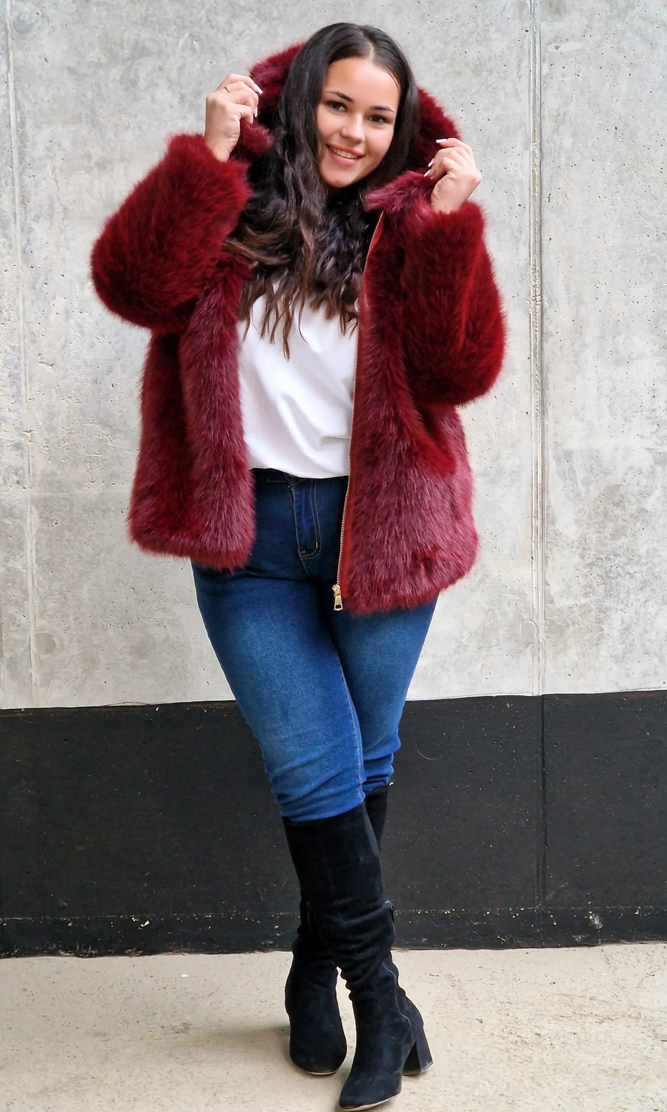 Miękkie futerko z kapturem Stylowa XL