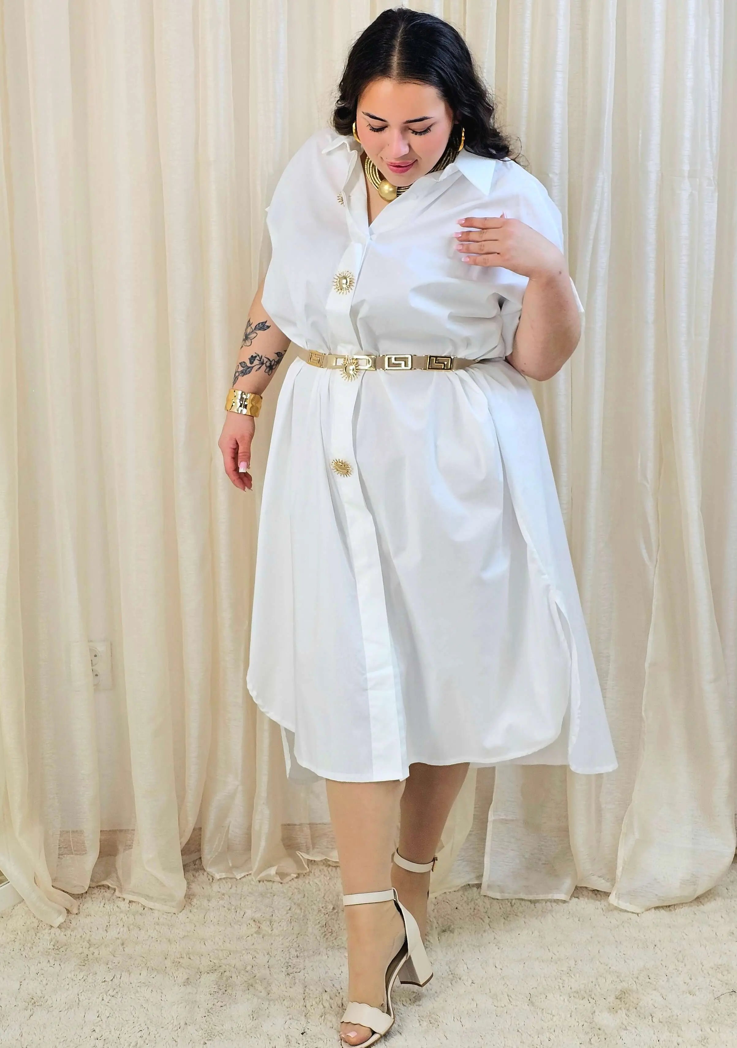 Minimalistyczna sukienka koszulowa z bawełny Stylowa XL