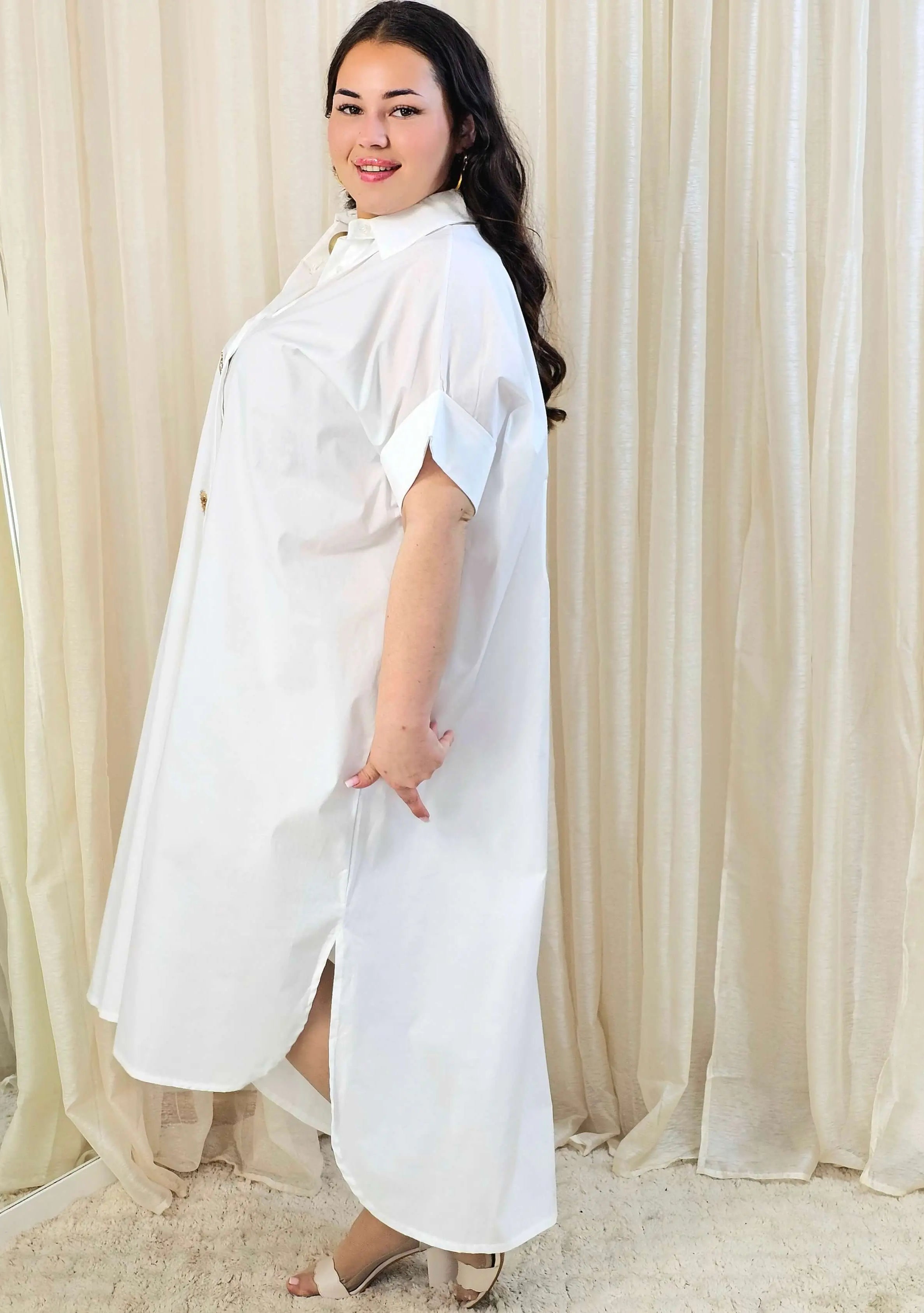 Minimalistyczna sukienka koszulowa z bawełny Stylowa XL