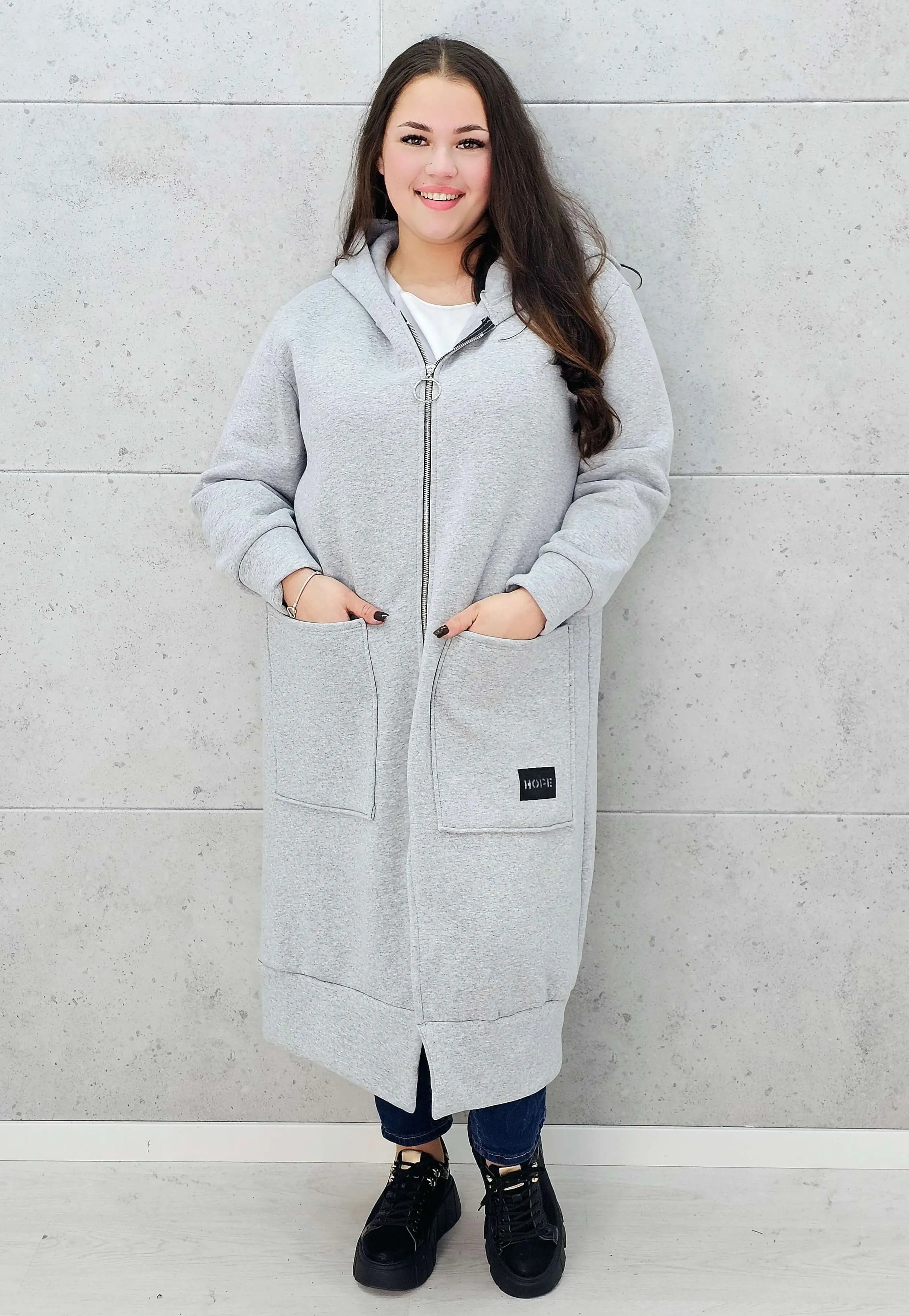 Modna bluza plus size z kapturem Stylowa XL