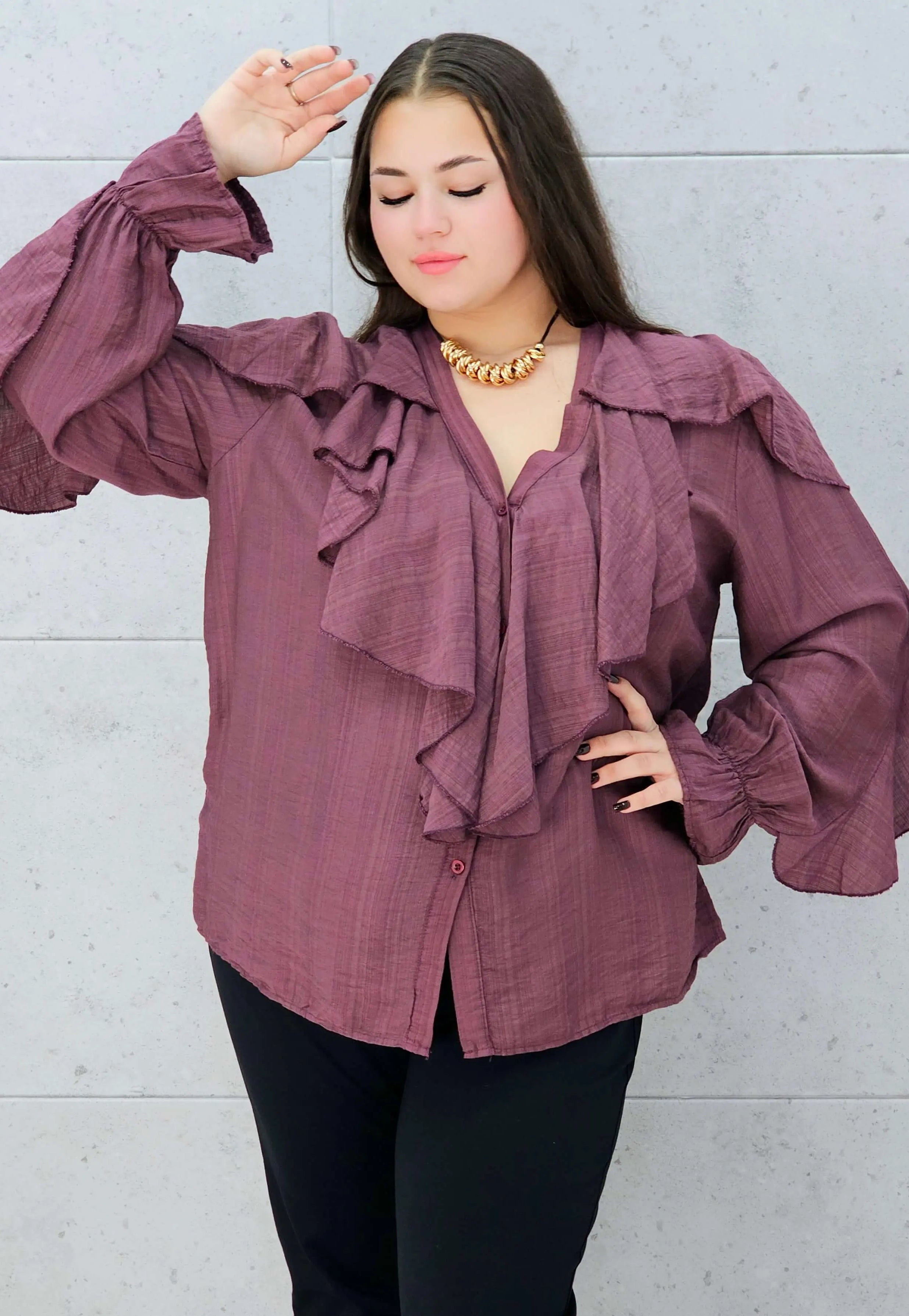 śliwkowa bluzka z falbanami plus size Stylowa XL –rękaw falbanka