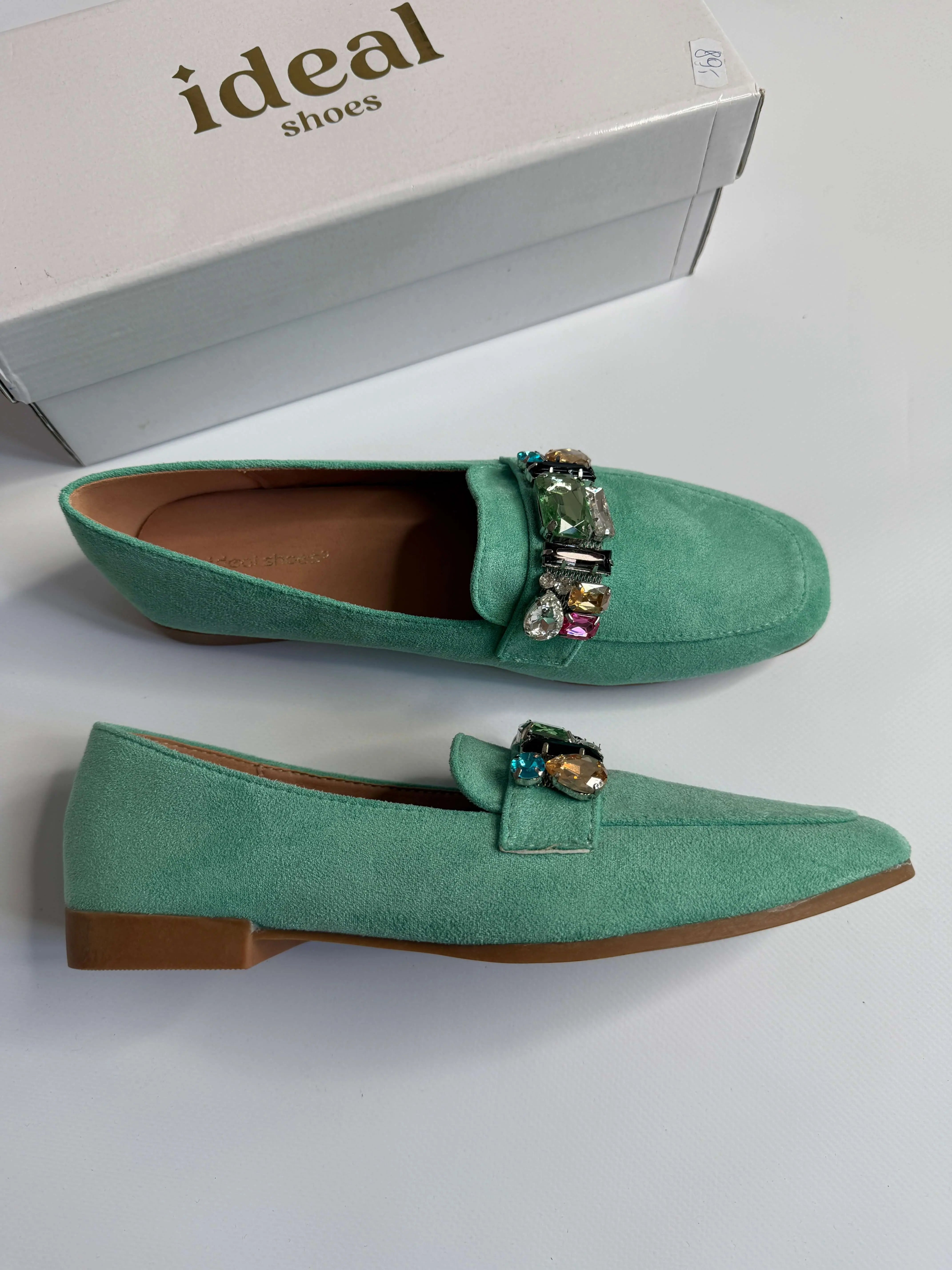 Mokasyny damskie zielone z ozdobnymi kamieniami Ideal Shoes Stylowa XL