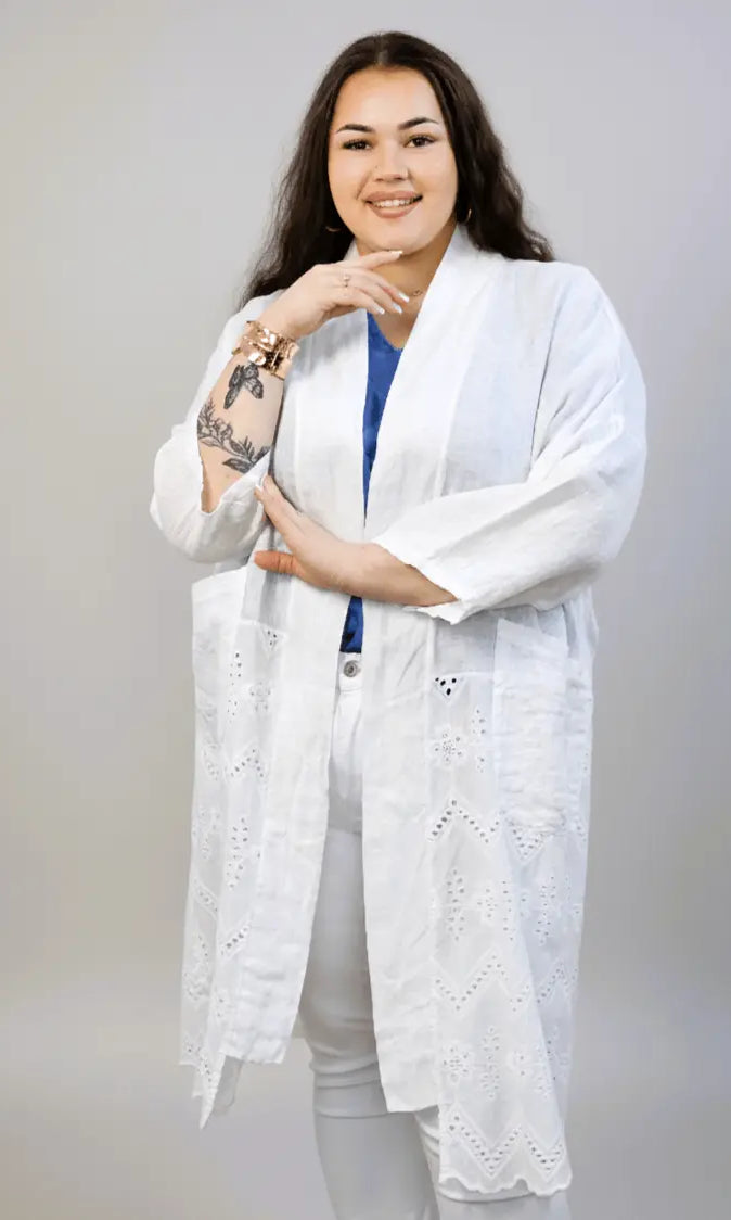 Narzutka lniana plus size z haftem – lekka i przewiewna narzutka XXL dla kobiet Stylowa XL