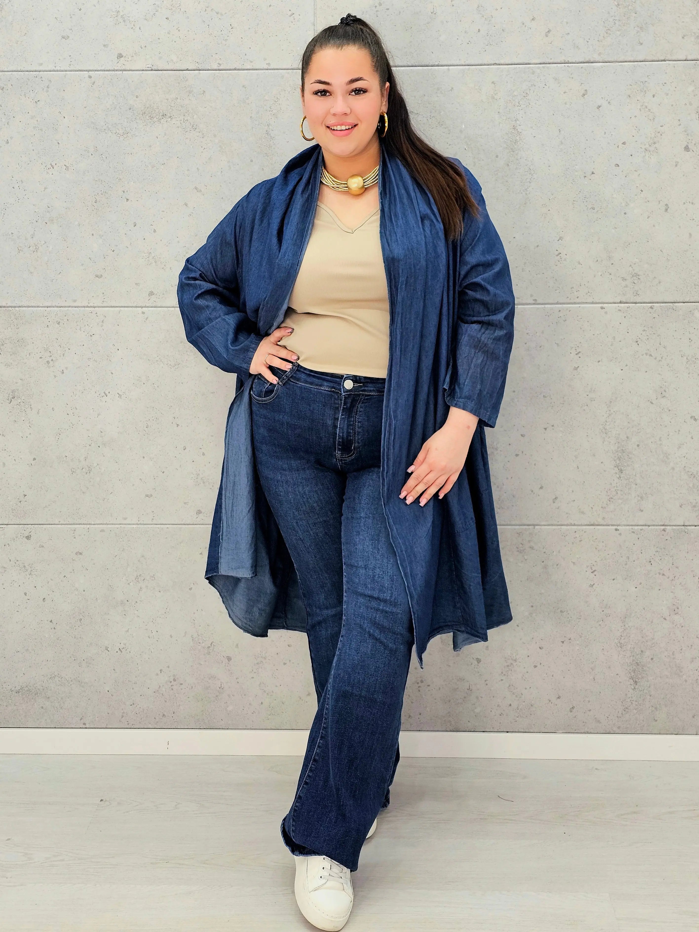 Narzutka oversize idealna dla kobiet XXL Stylowa XL