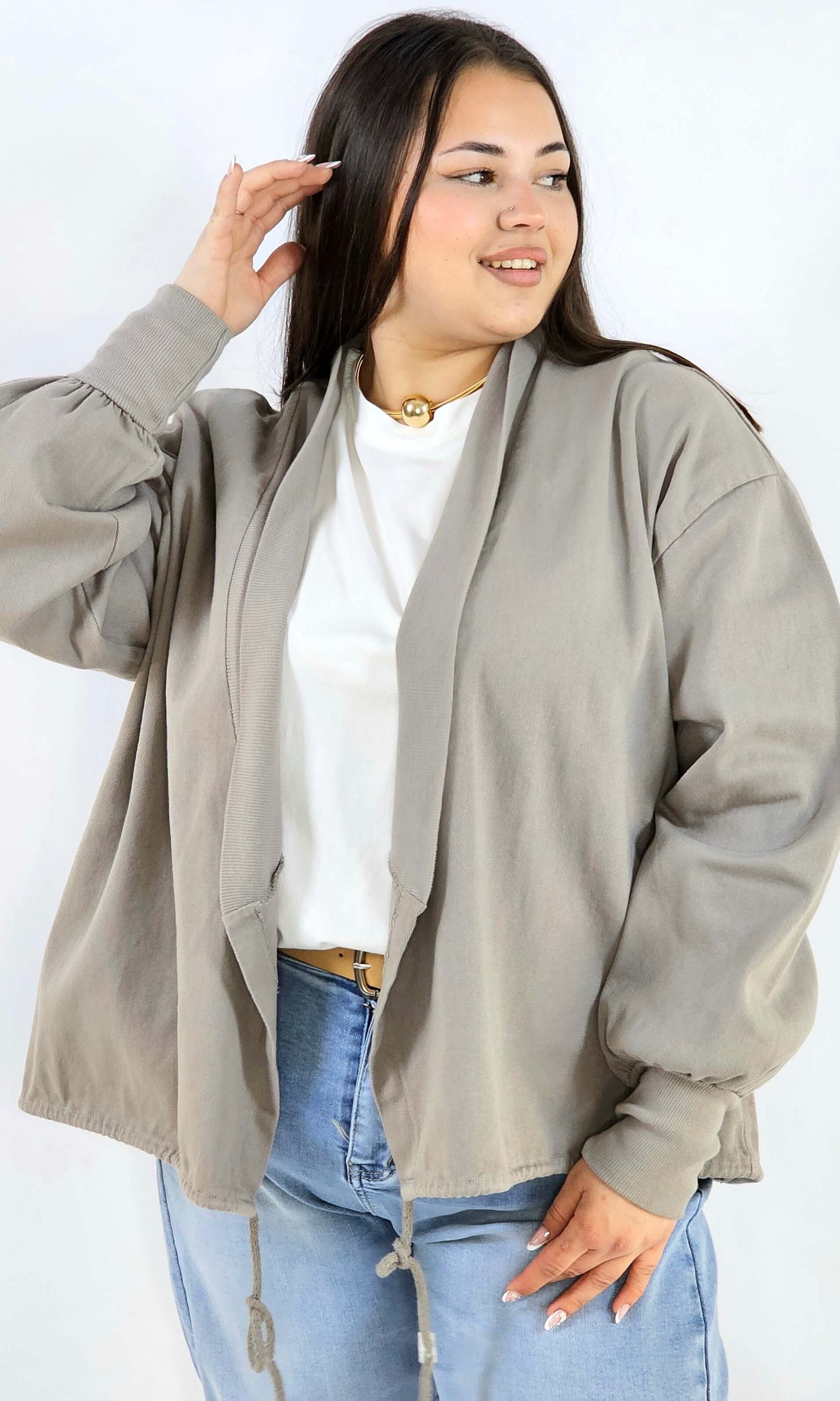 Narzutka plus size lekka oversize wiązana wygodna i stylowa Stylowa XL