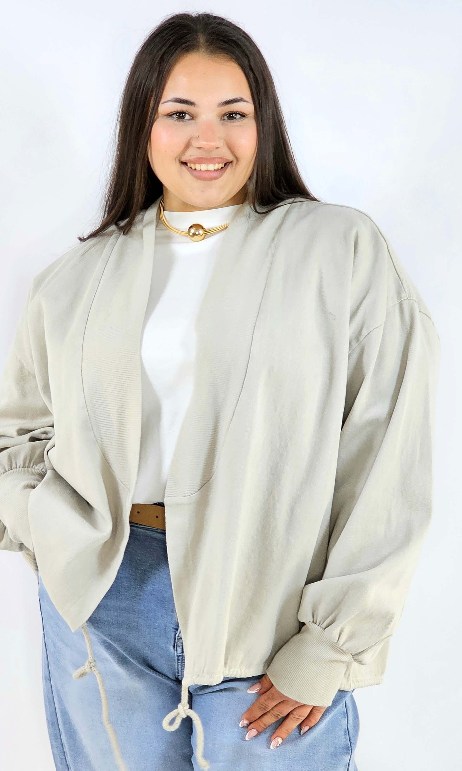 Narzutka plus size lekka oversize wiązana wygodna i stylowa Stylowa XL