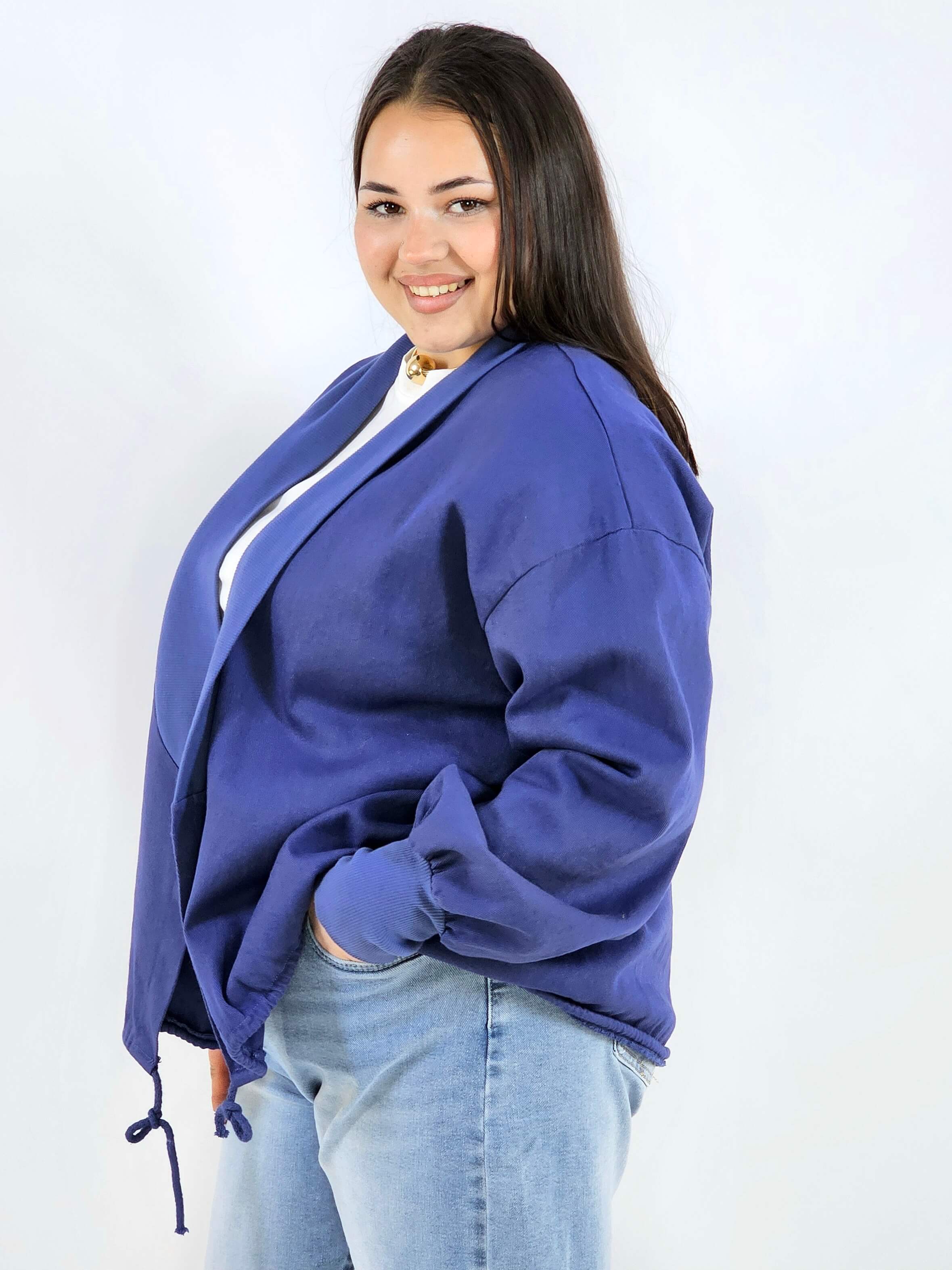 Narzutka plus size lekka oversize wiązana wygodna i stylowa Stylowa XL