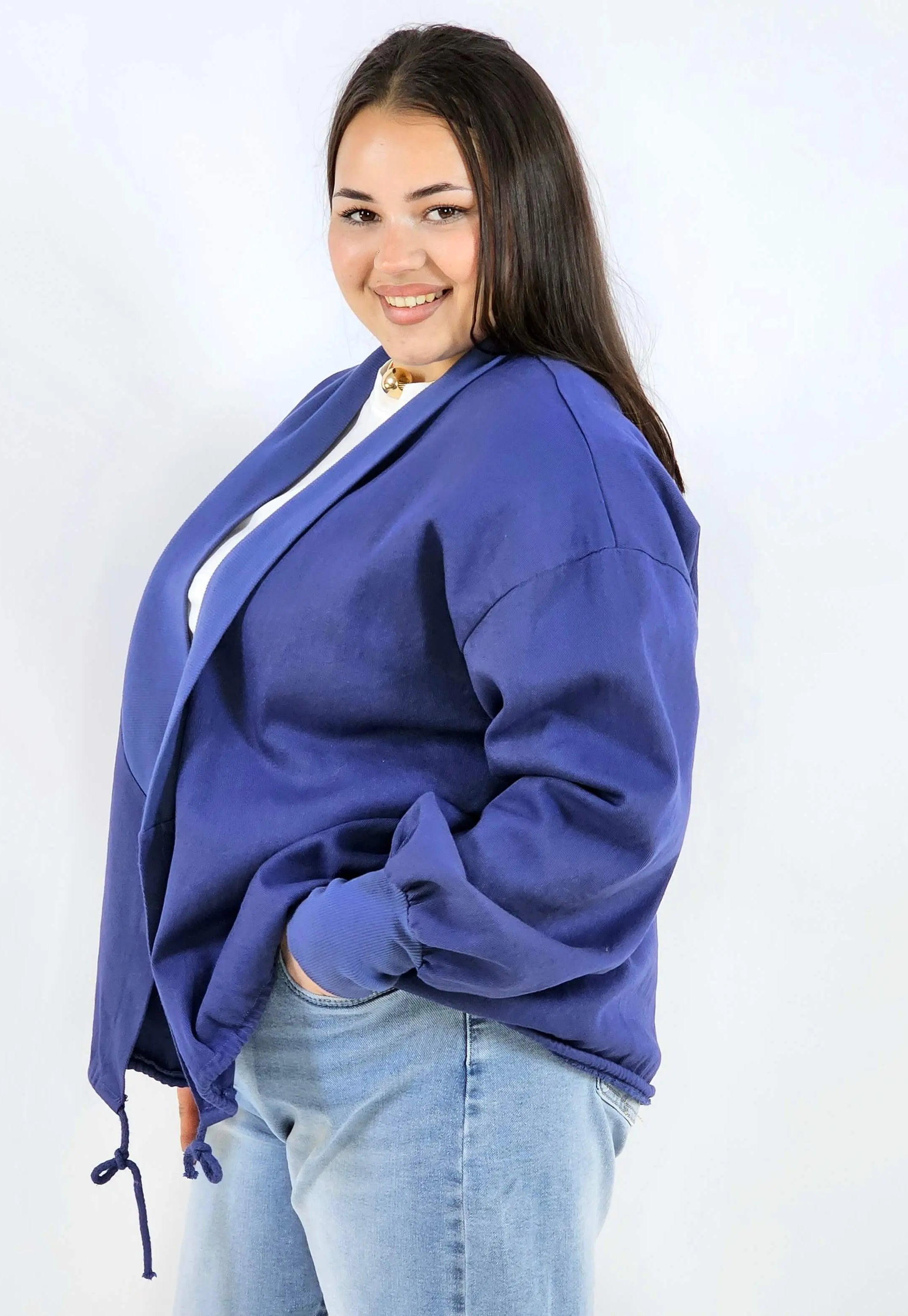 Narzutka plus size lekka oversize wiązana wygodna i stylowa Stylowa XL