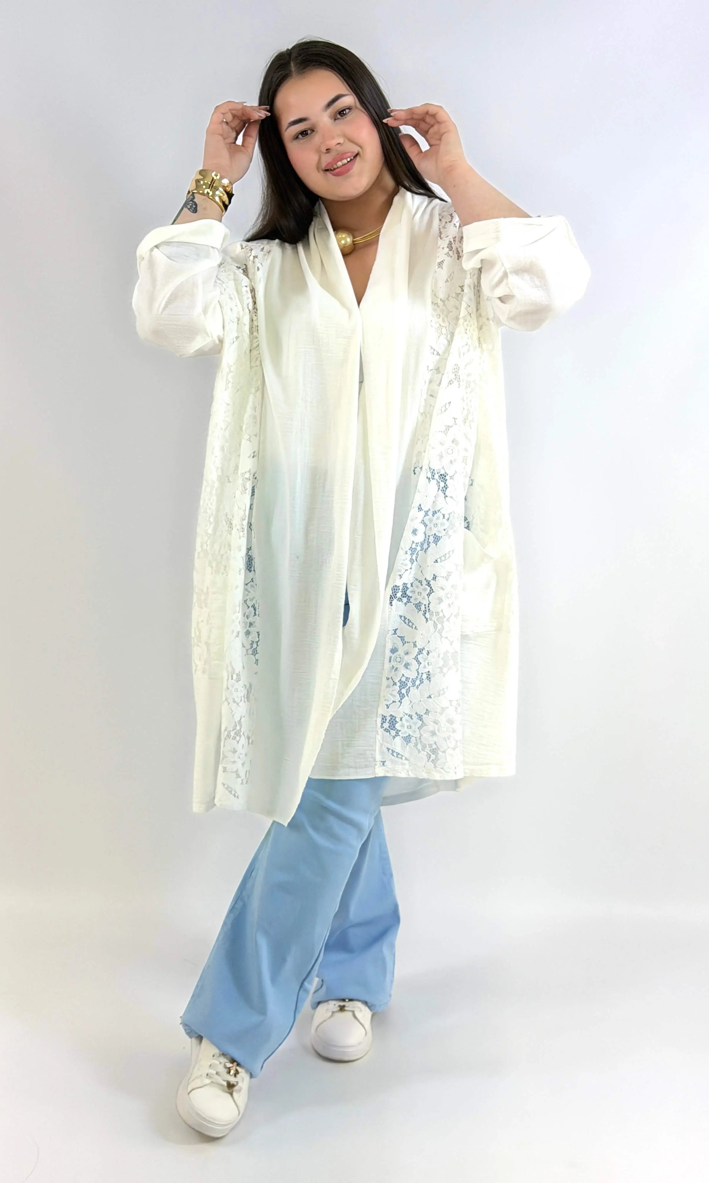 Narzutka plus size lniana z koronką – lekka narzutka XXL w eleganckim stylu Stylowa XL