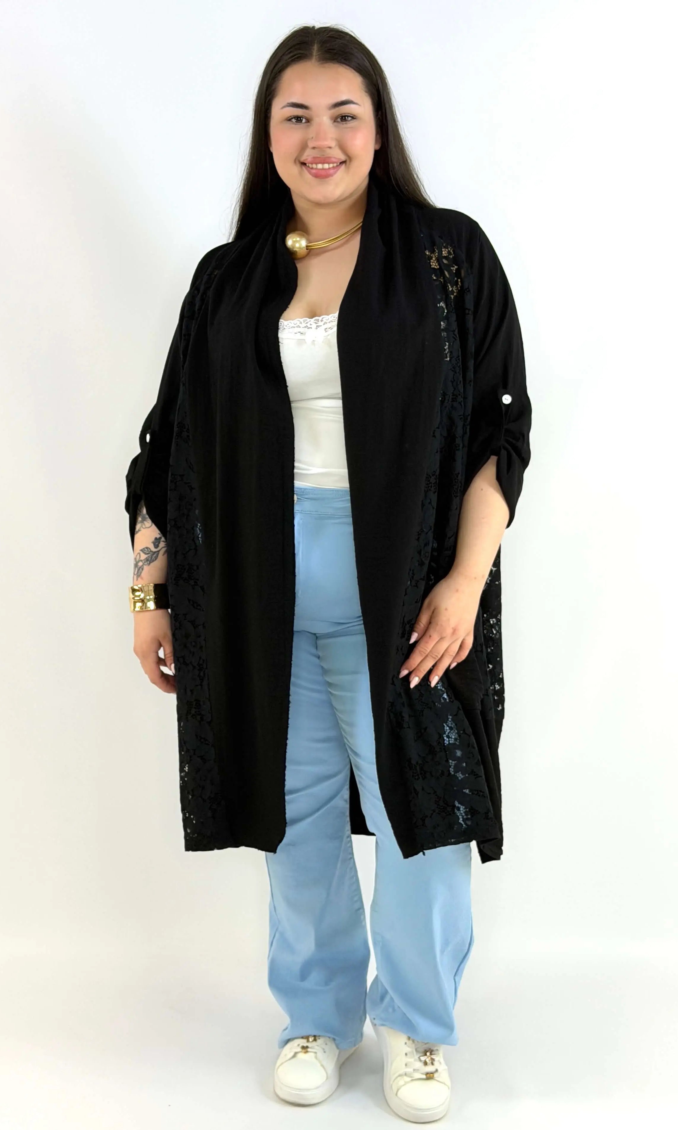 Narzutka plus size lniana z koronką – lekka narzutka XXL w eleganckim stylu Stylowa XL