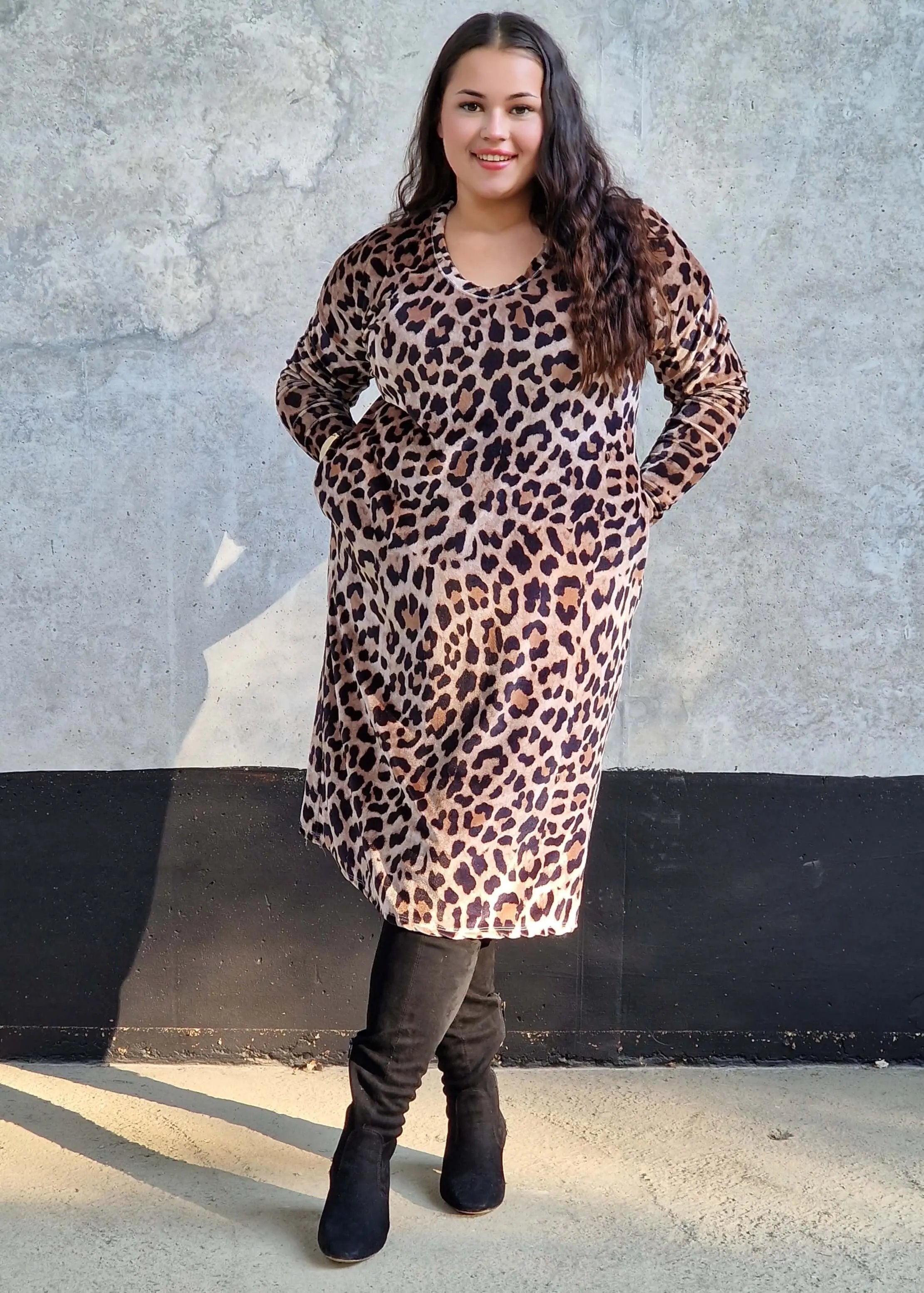 Odważna i zmysłowa sukienka Stylowa XL