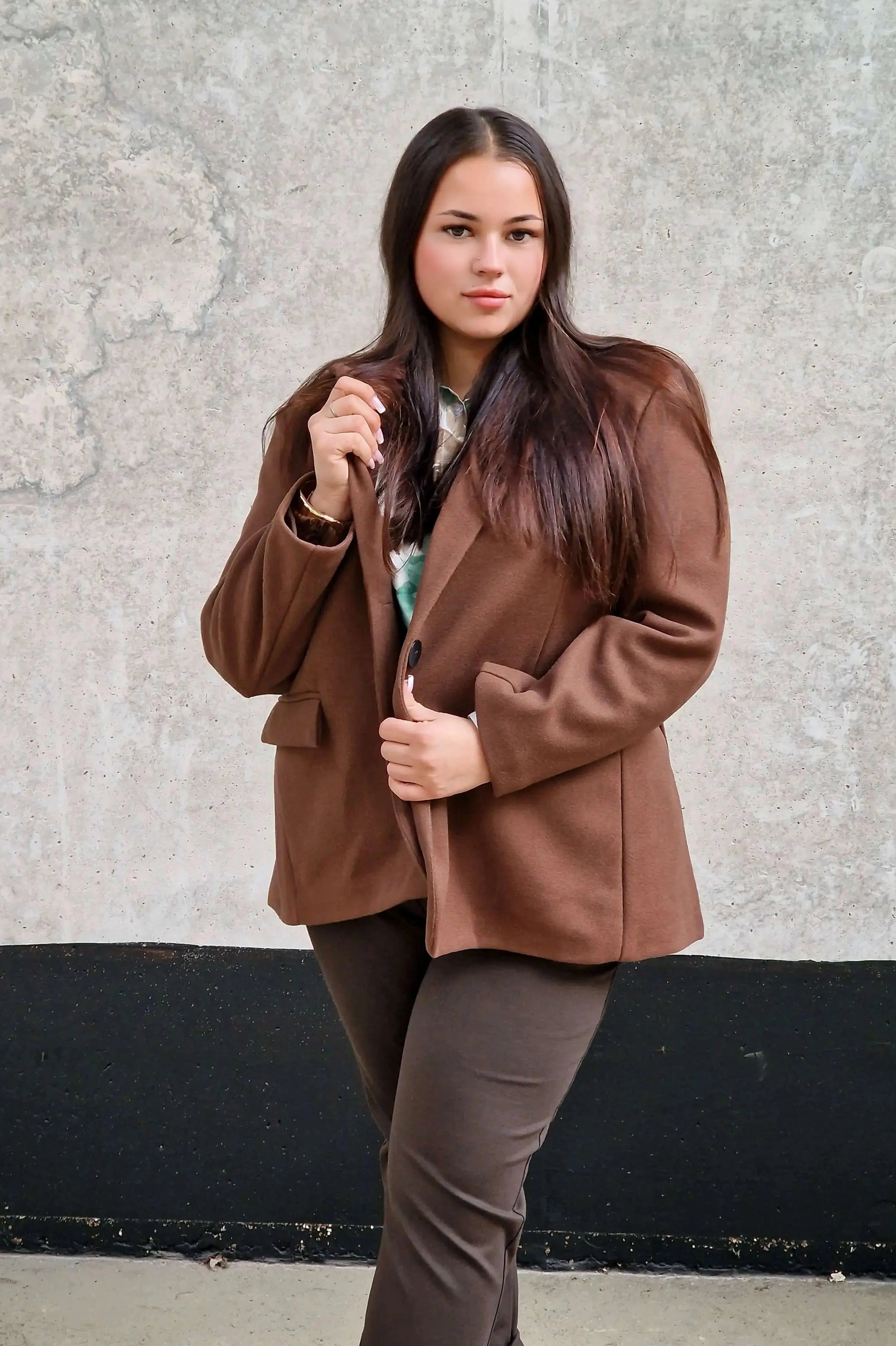 Oversize marynarka plus size – nowoczesna elegancja i stylowy komfort Stylowa XL