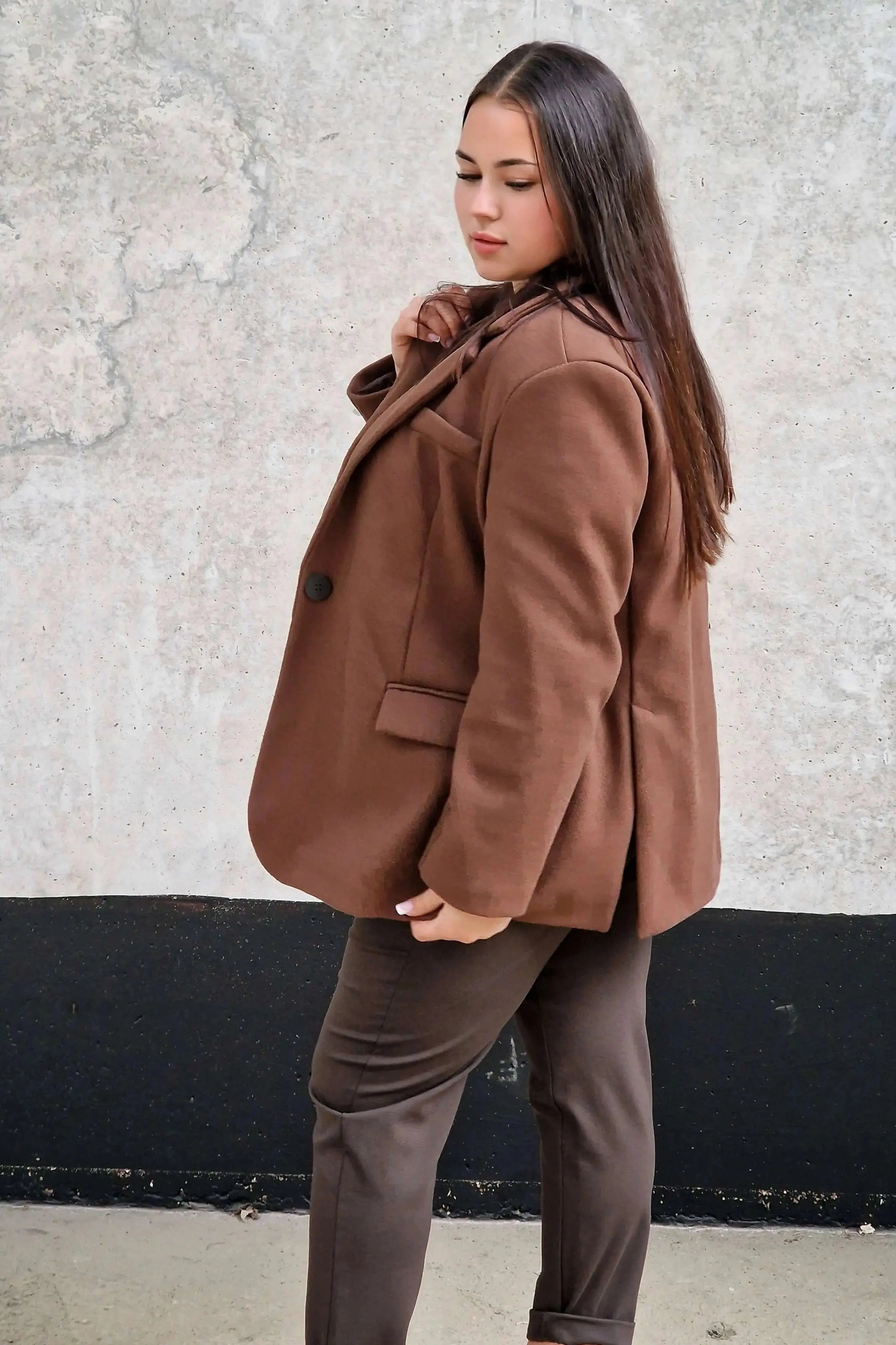 Oversize marynarka plus size – nowoczesna elegancja i stylowy komfort Stylowa XL