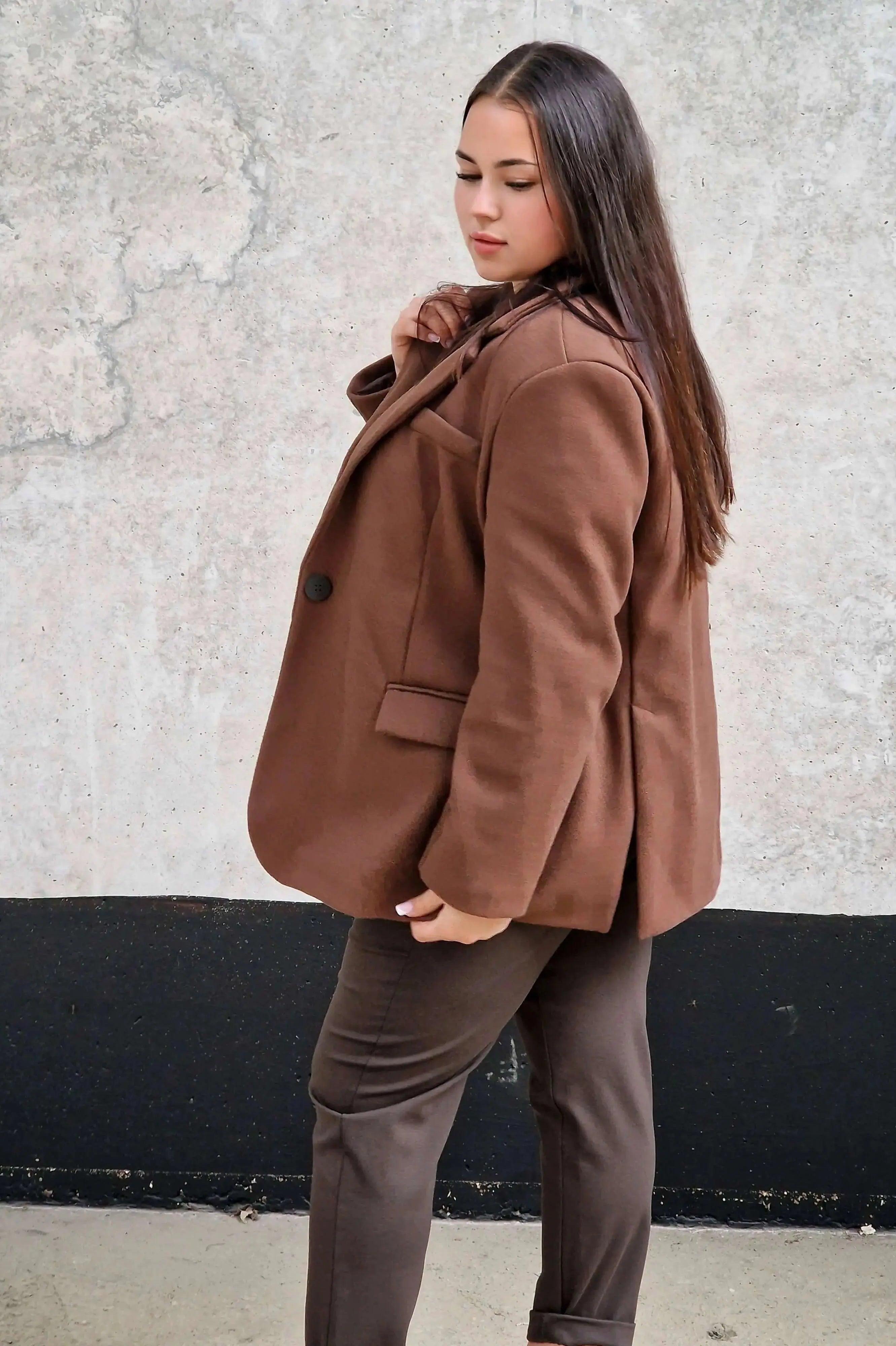 Oversize marynarka plus size – nowoczesna elegancja i stylowy komfort Stylowa XL