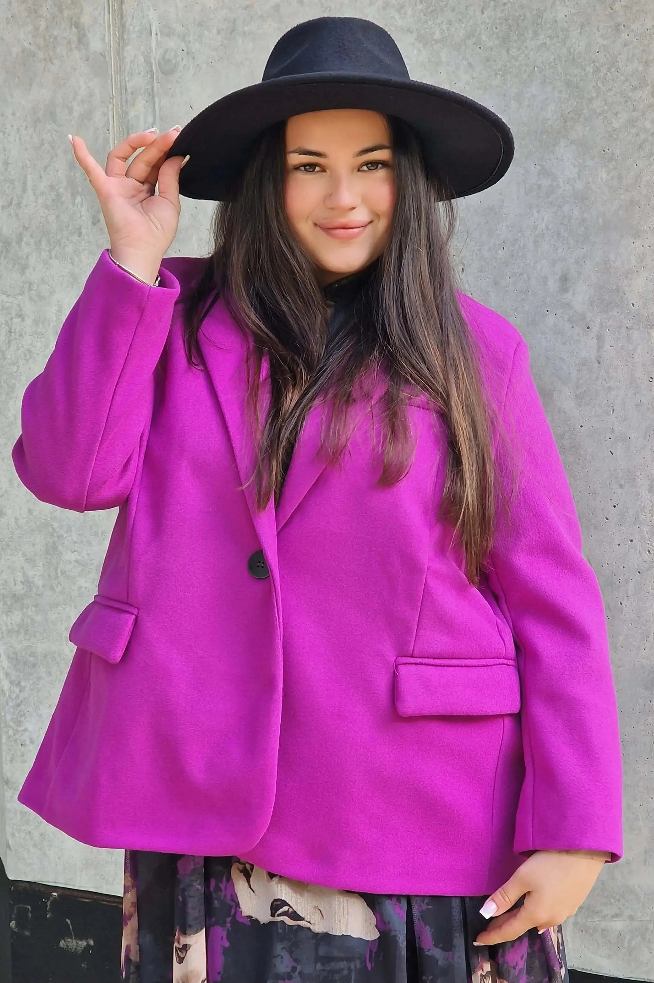 Oversize marynarka plus size – nowoczesna elegancja i stylowy komfort Stylowa XL