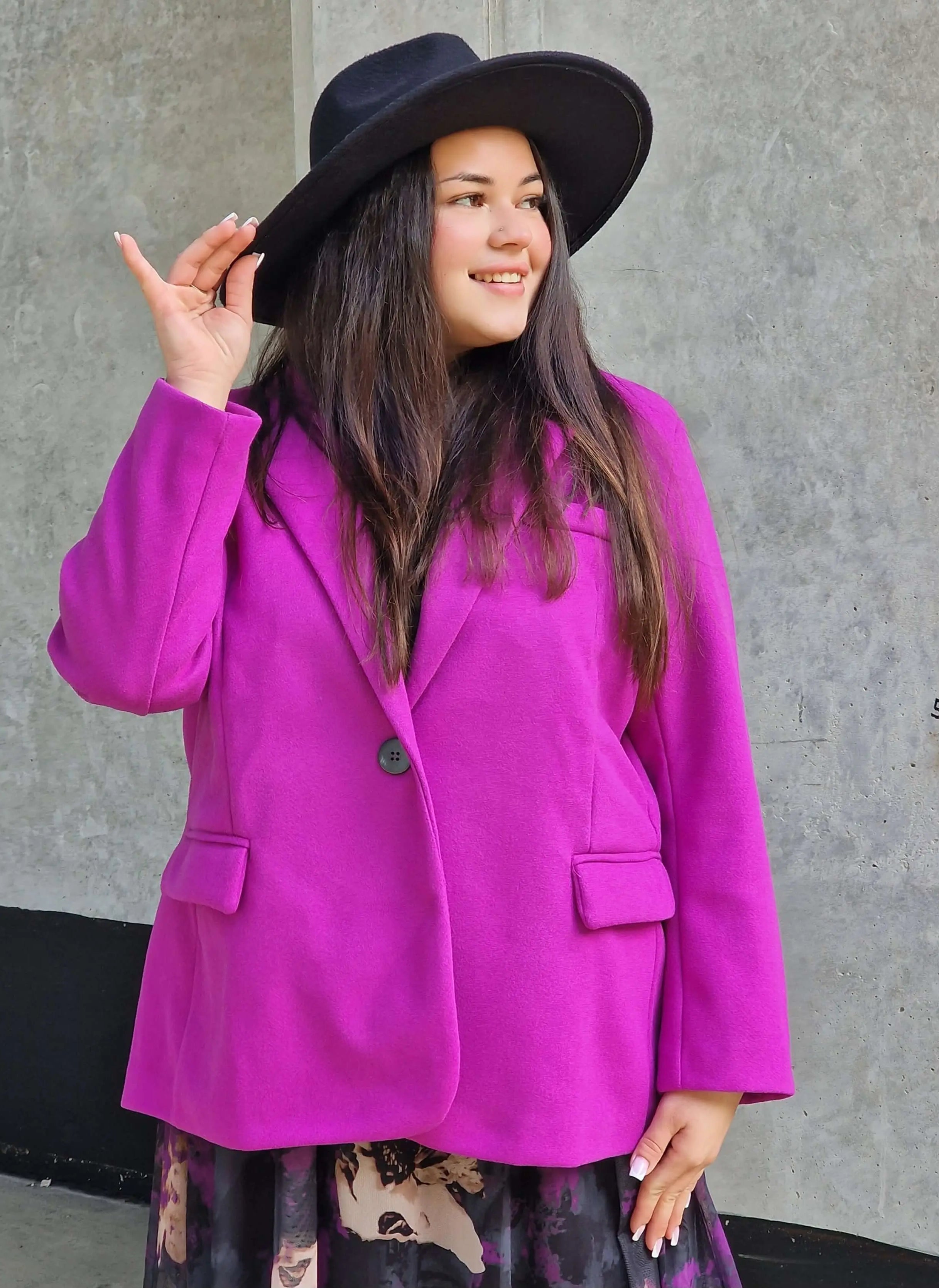 Oversize marynarka plus size – nowoczesna elegancja i stylowy komfort Stylowa XL