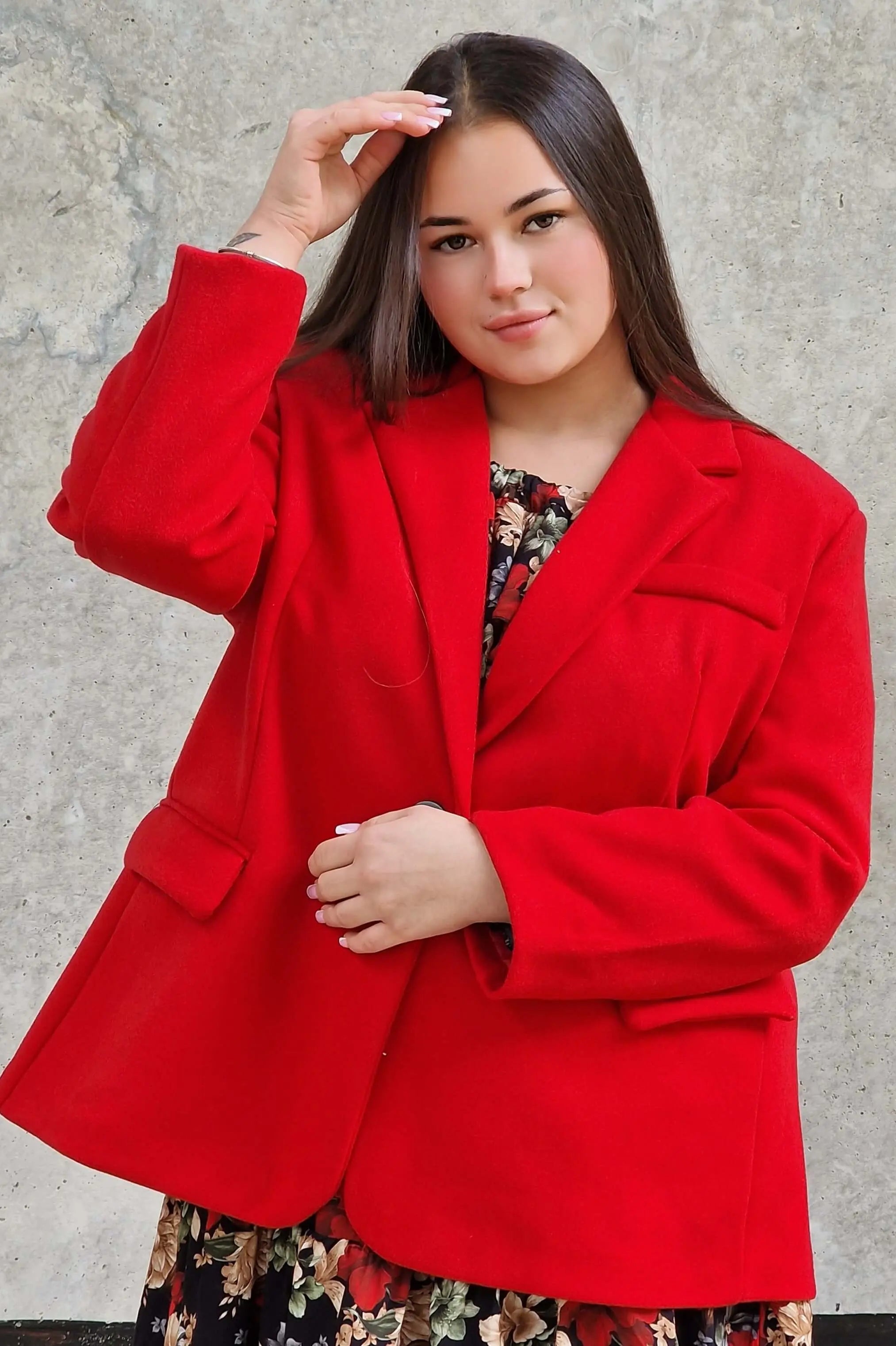 Oversize marynarka plus size – nowoczesna elegancja i stylowy komfort Stylowa XL