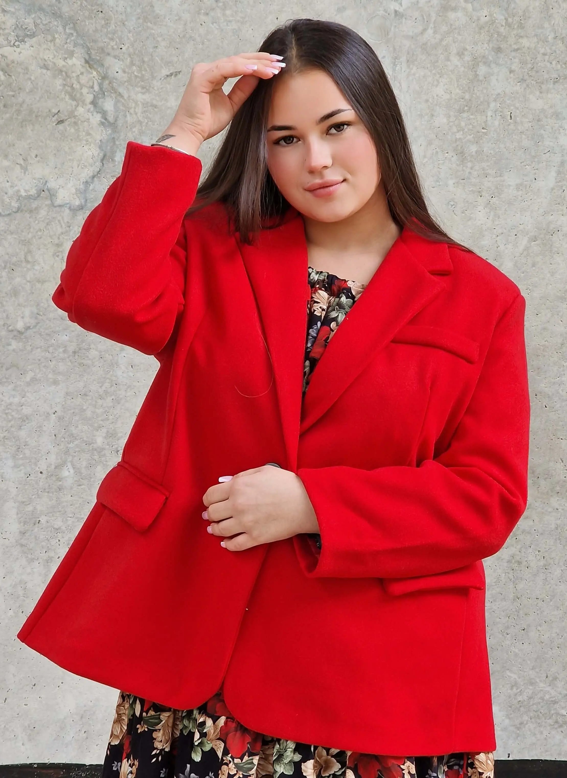 Oversize marynarka plus size – nowoczesna elegancja i stylowy komfort Stylowa XL