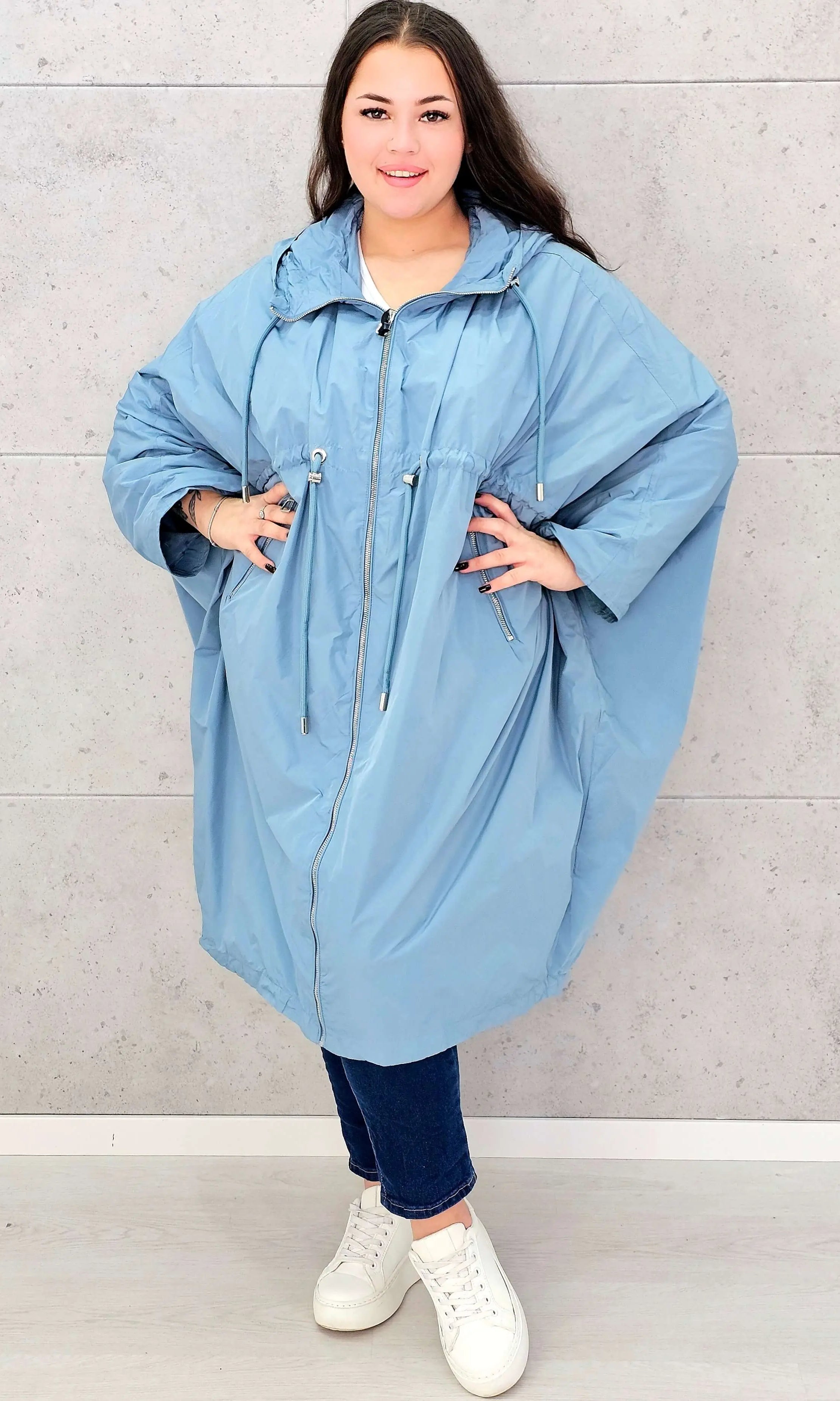 Parka oversize – lekkość, styl i swoboda w modzie plus size Stylowa XL