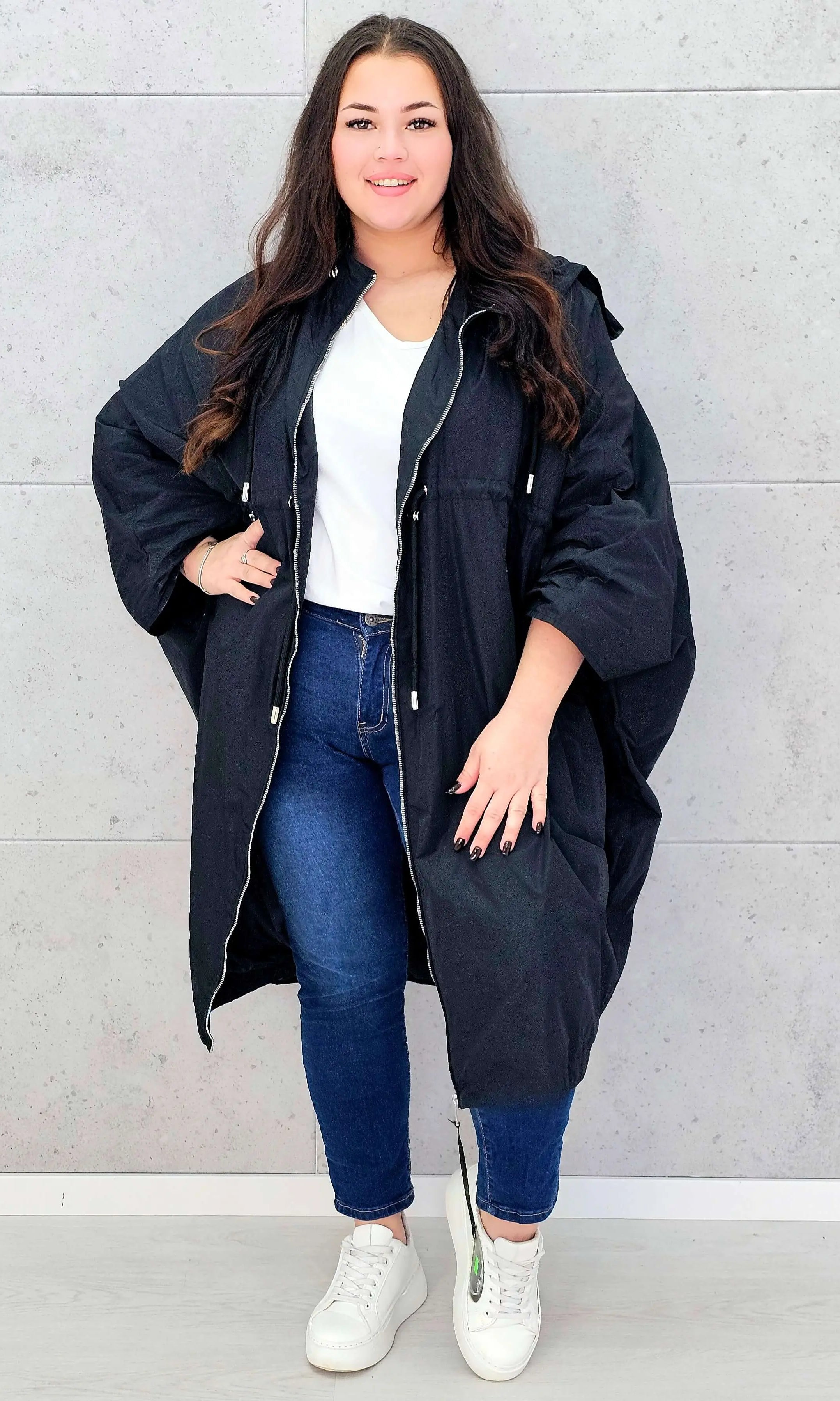 Parka oversize – lekkość, styl i swoboda w modzie plus size Stylowa XL