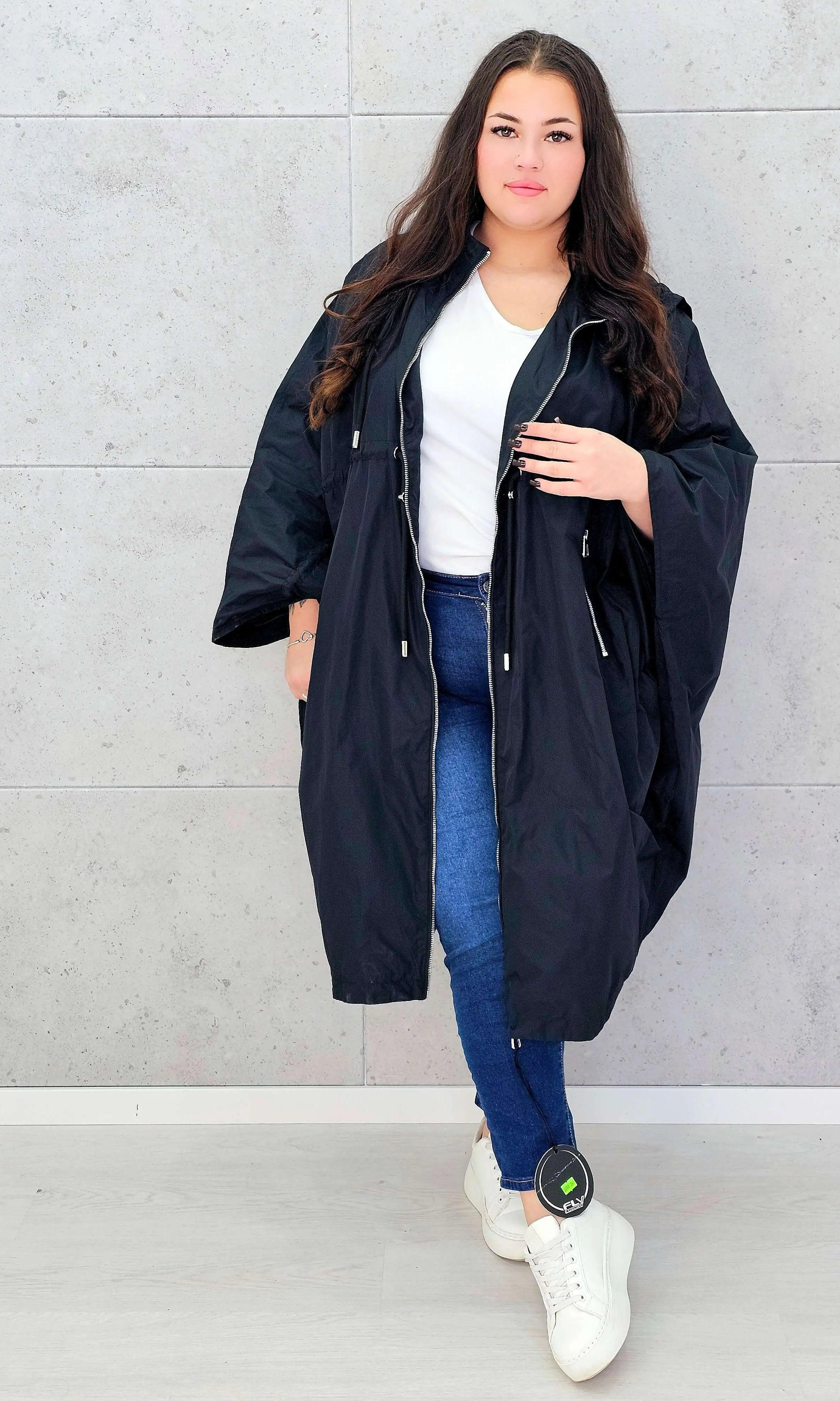 Parka oversize – lekkość, styl i swoboda w modzie plus size Stylowa XL