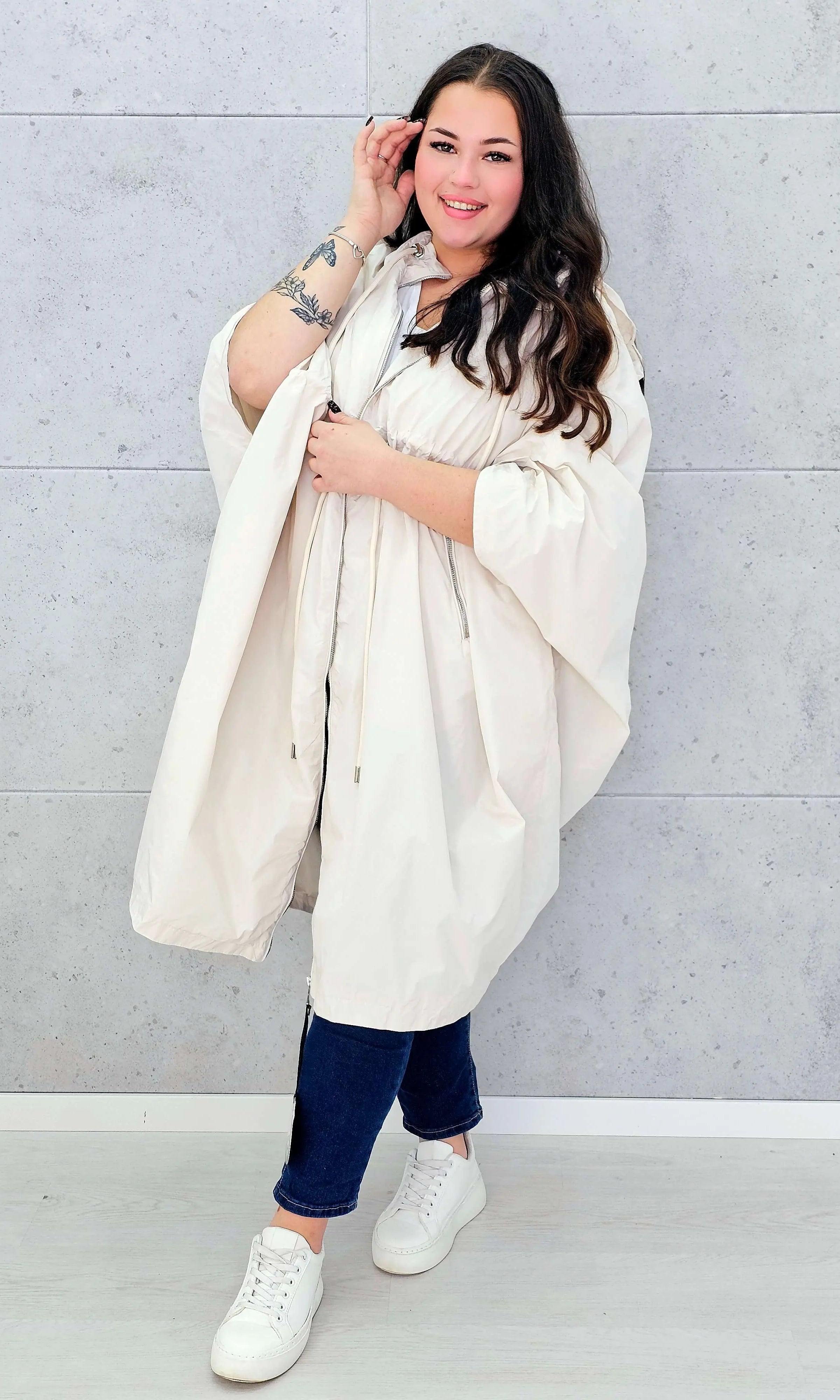 Parka oversize – lekkość, styl i swoboda w modzie plus size Stylowa XL