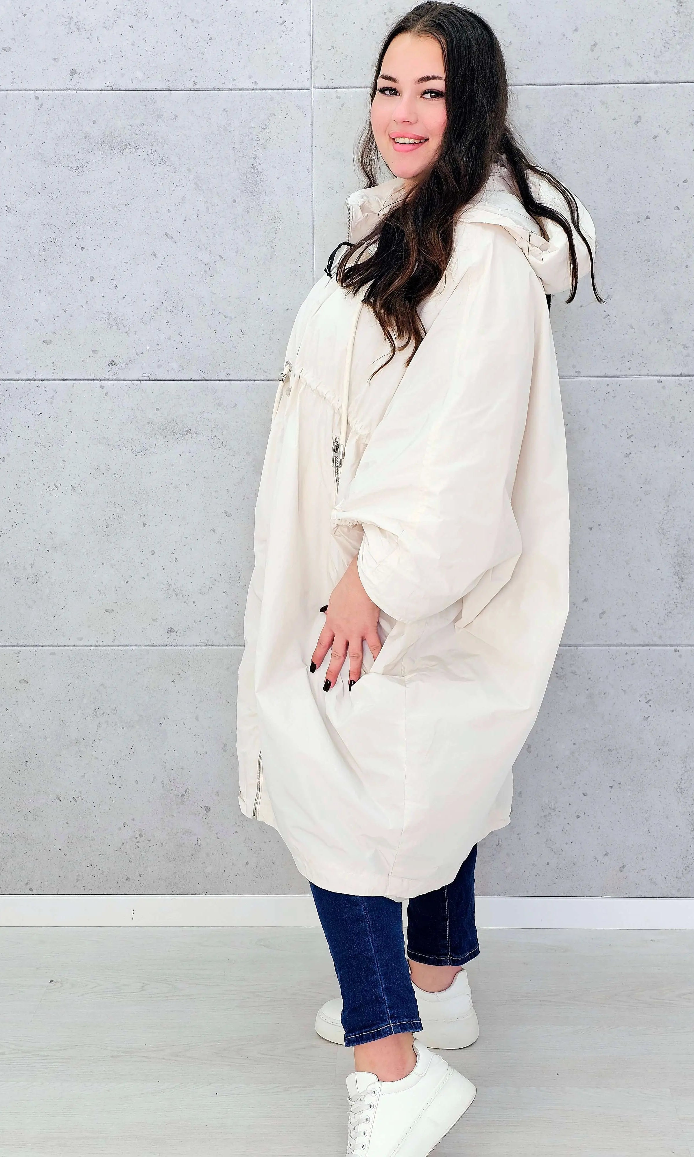 Parka oversize – lekkość, styl i swoboda w modzie plus size Stylowa XL