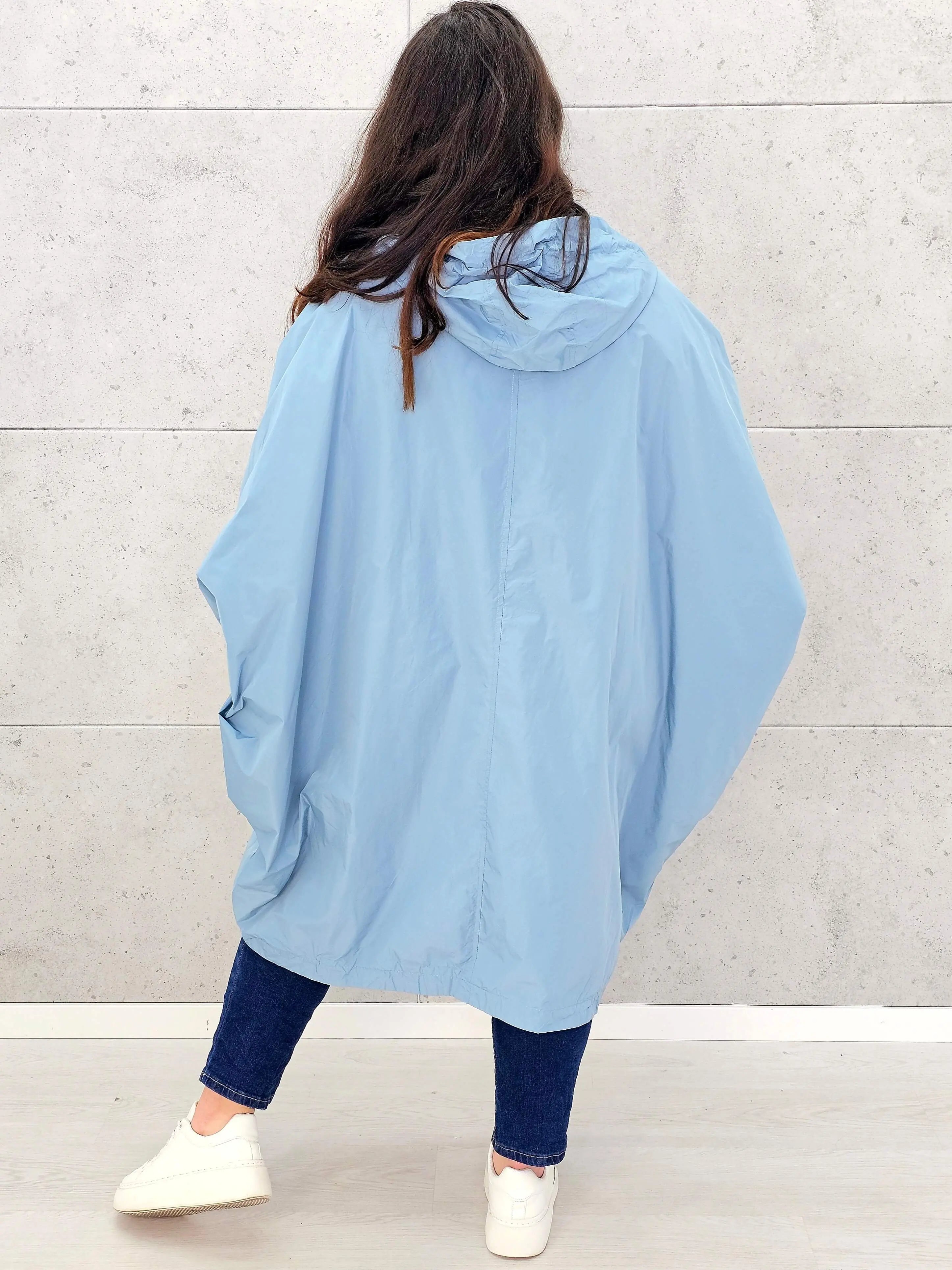 Parka oversize – lekkość, styl i swoboda w modzie plus size Stylowa XL