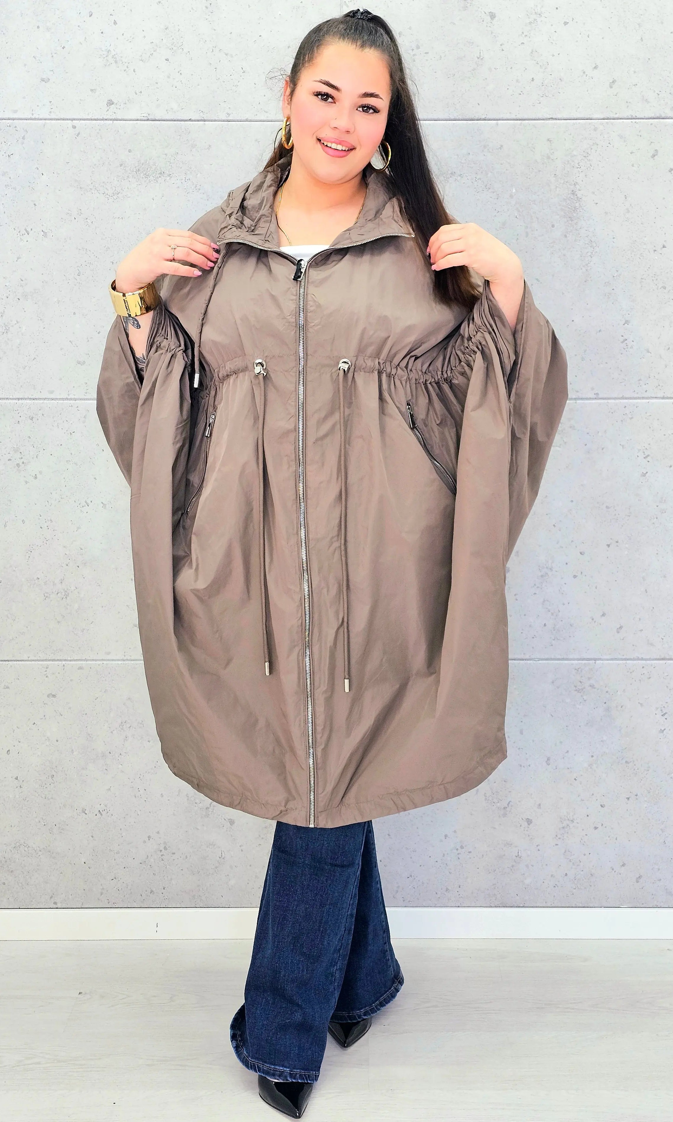 Parka oversize – lekkość, styl i swoboda w modzie plus size Stylowa XL