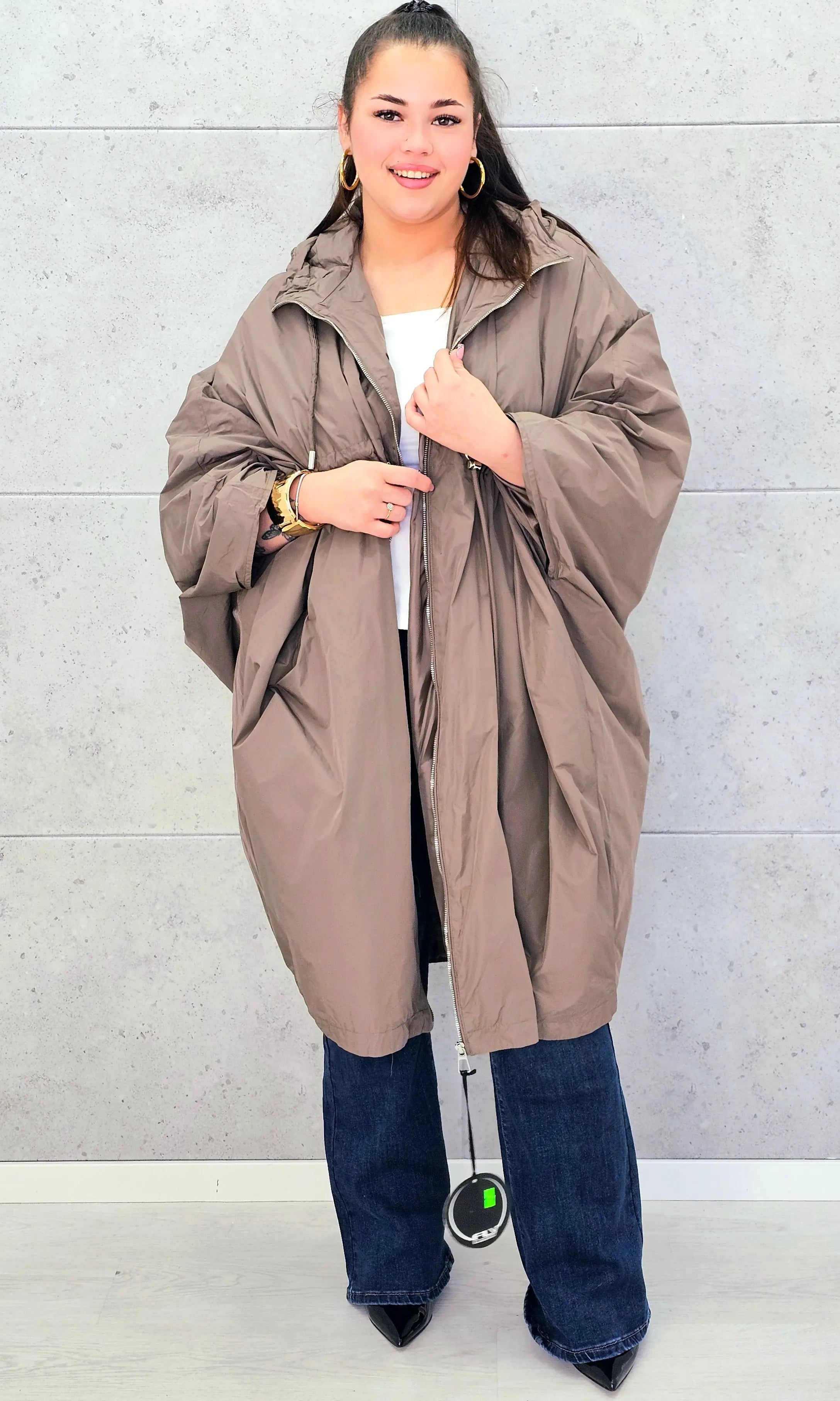 Parka oversize – lekkość, styl i swoboda w modzie plus size Stylowa XL