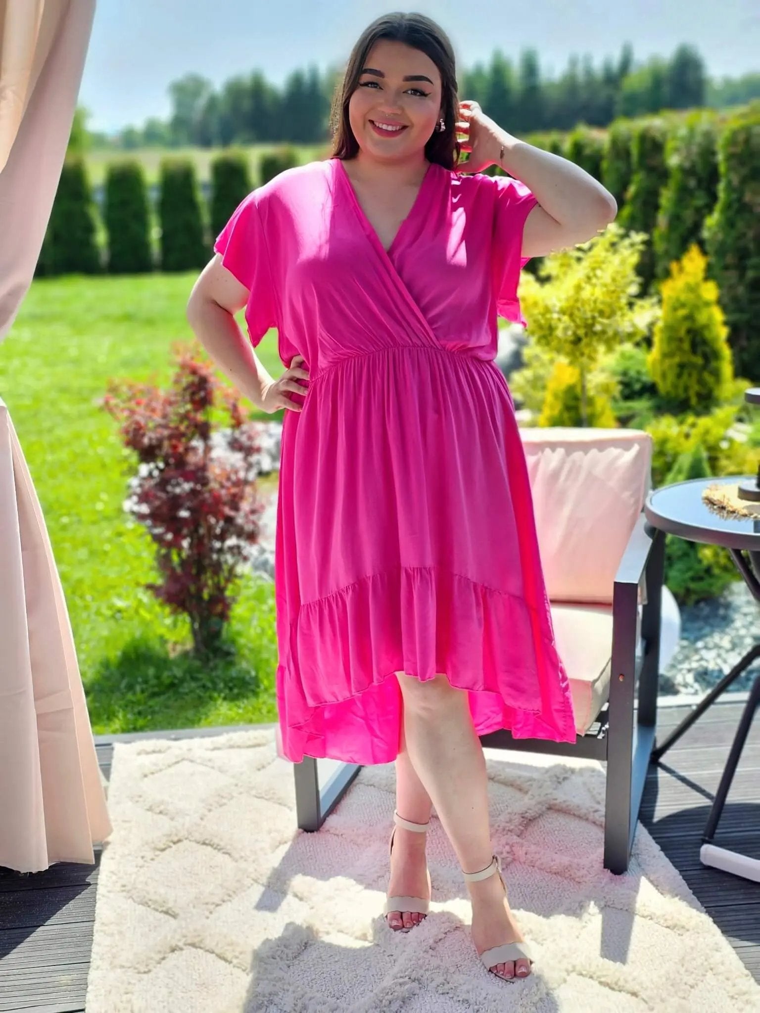 Piękna sukienka kopertowa z przodem krótszym Stylowa XL