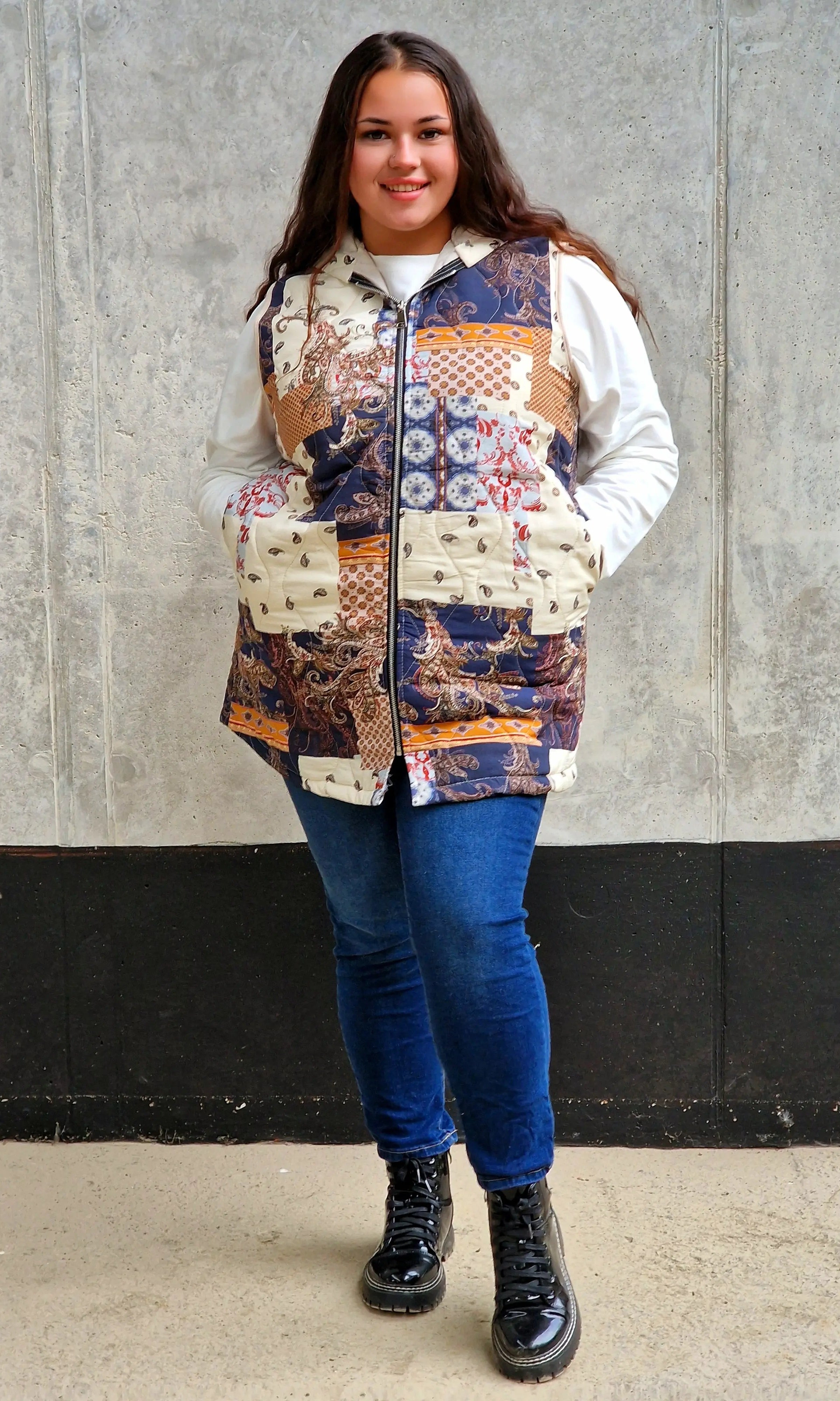 Pikowana kamizelka w kwiaty Stylowa XL