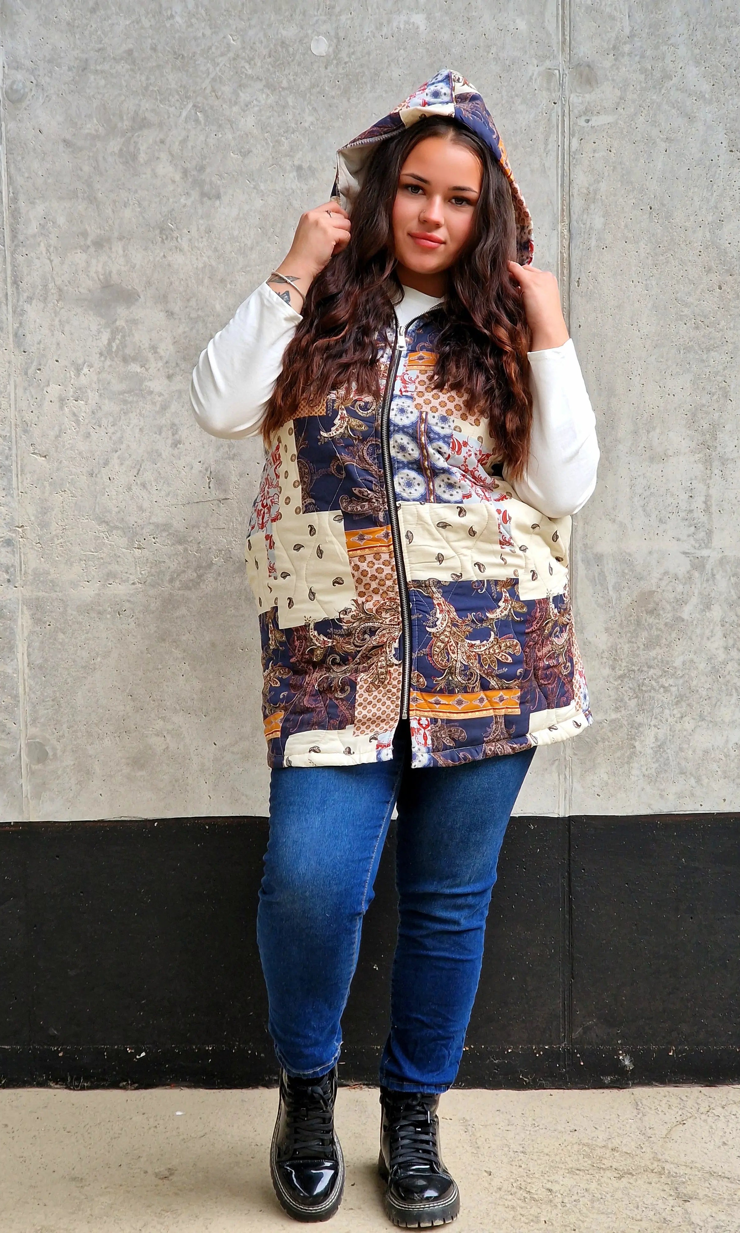 Pikowana kamizelka w kwiaty Stylowa XL