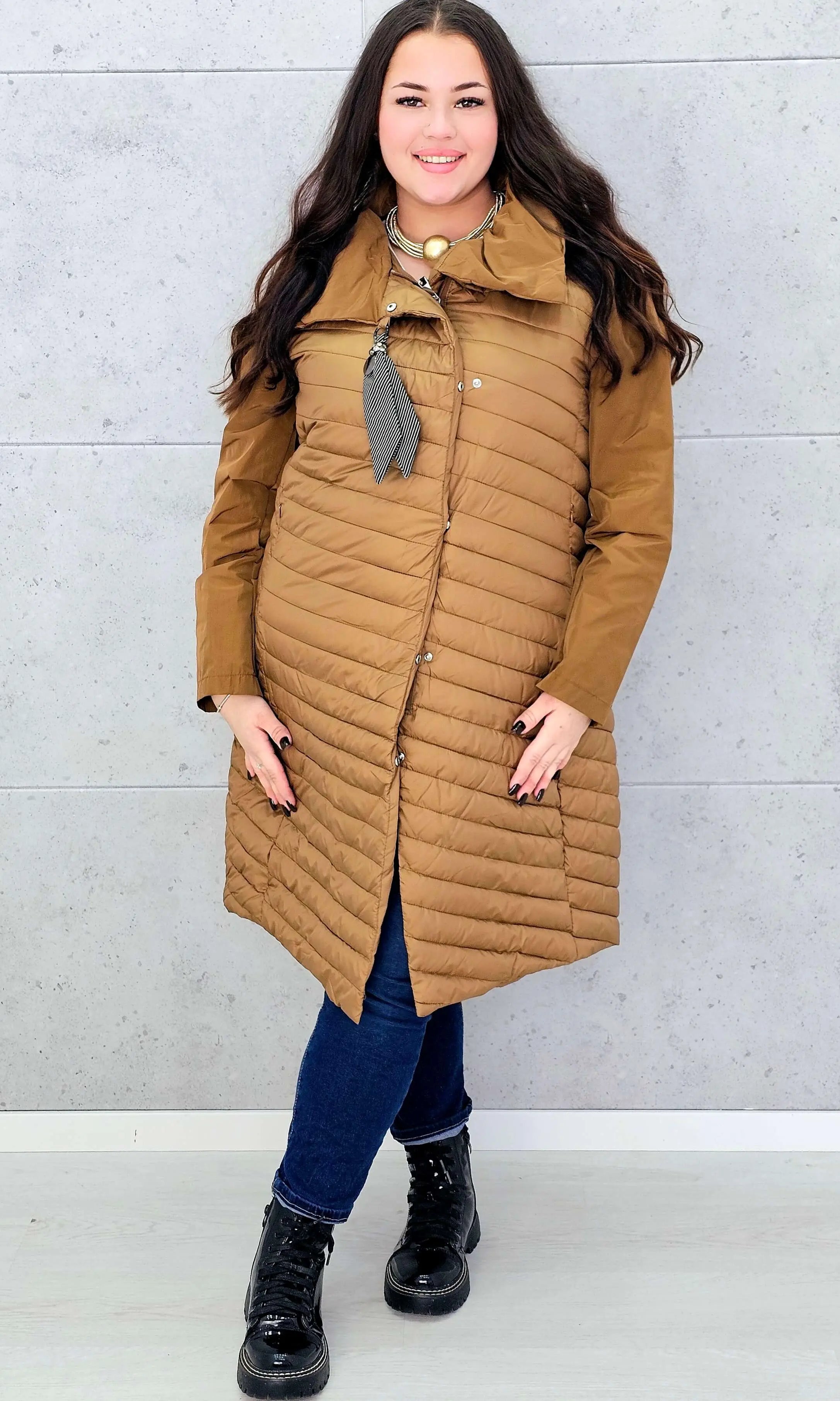 Pikowana kurtka damska – lekka, ciepła i elegancka propozycja plus size Stylowa XL