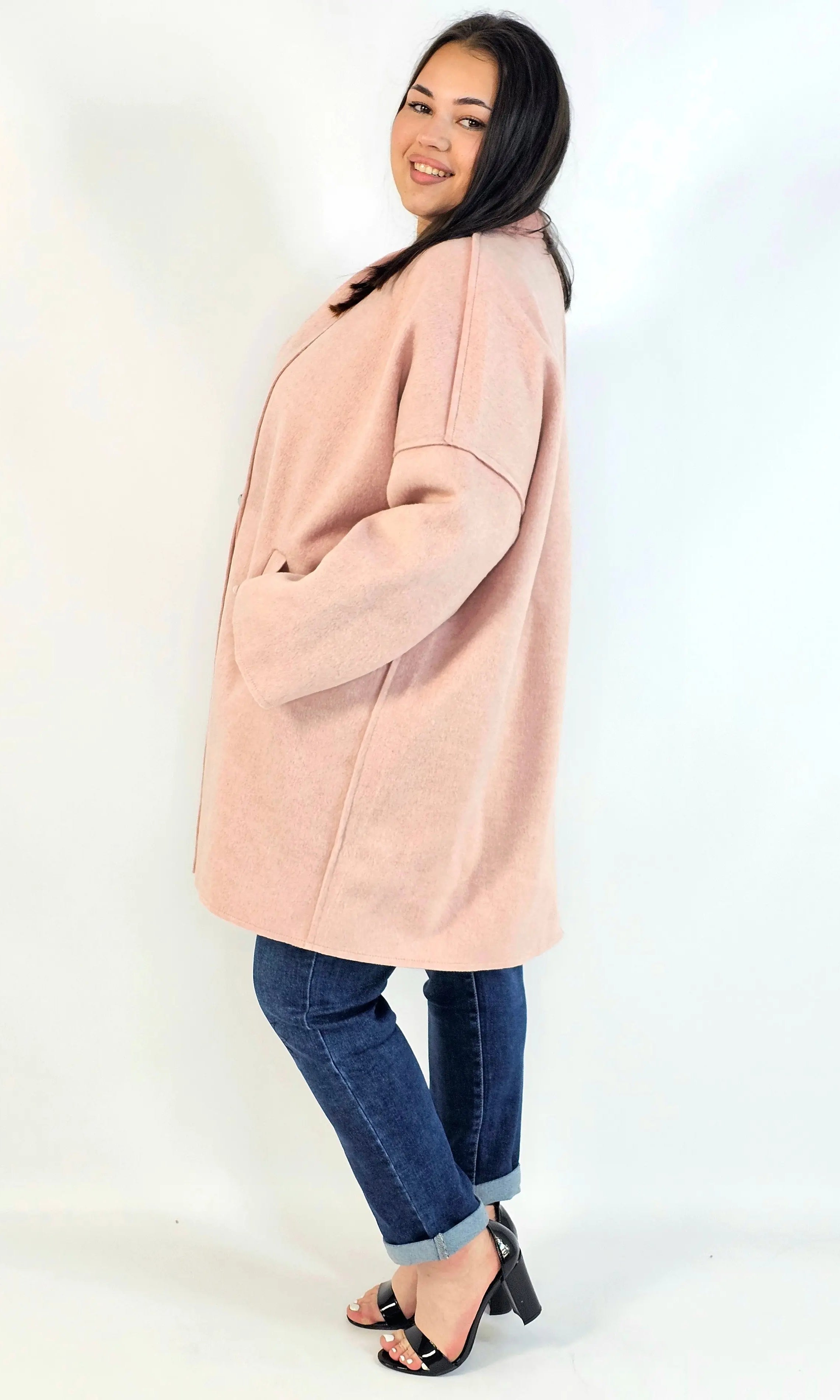 Płaszcz Oversize StylowaXL – Moda Plus Size dla Kobiet XXL | Elegancja i Komfo Stylowa XL