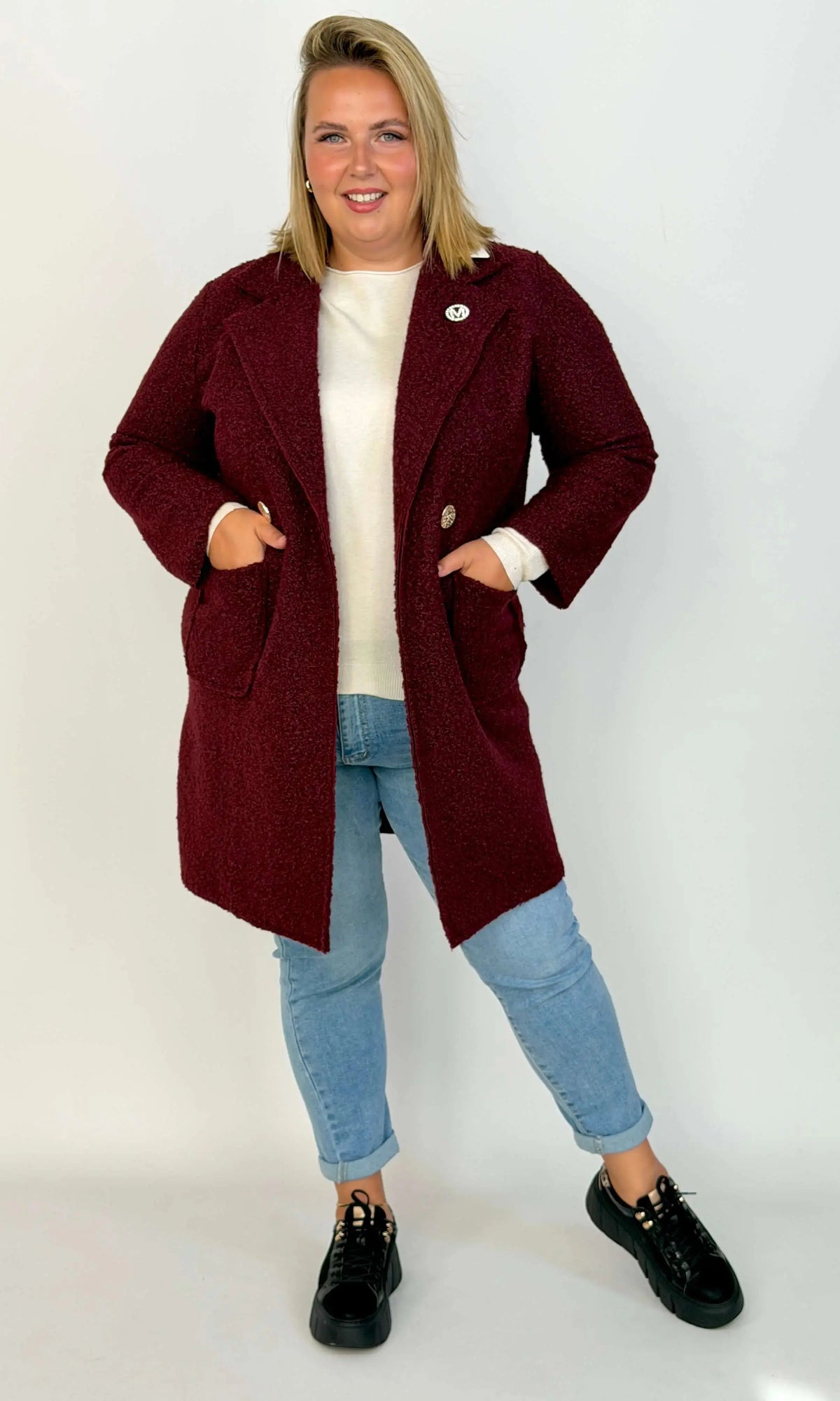 Płaszcz damski Plus Size Bouclé z ozdobnymi guzikami Stylowa XL
