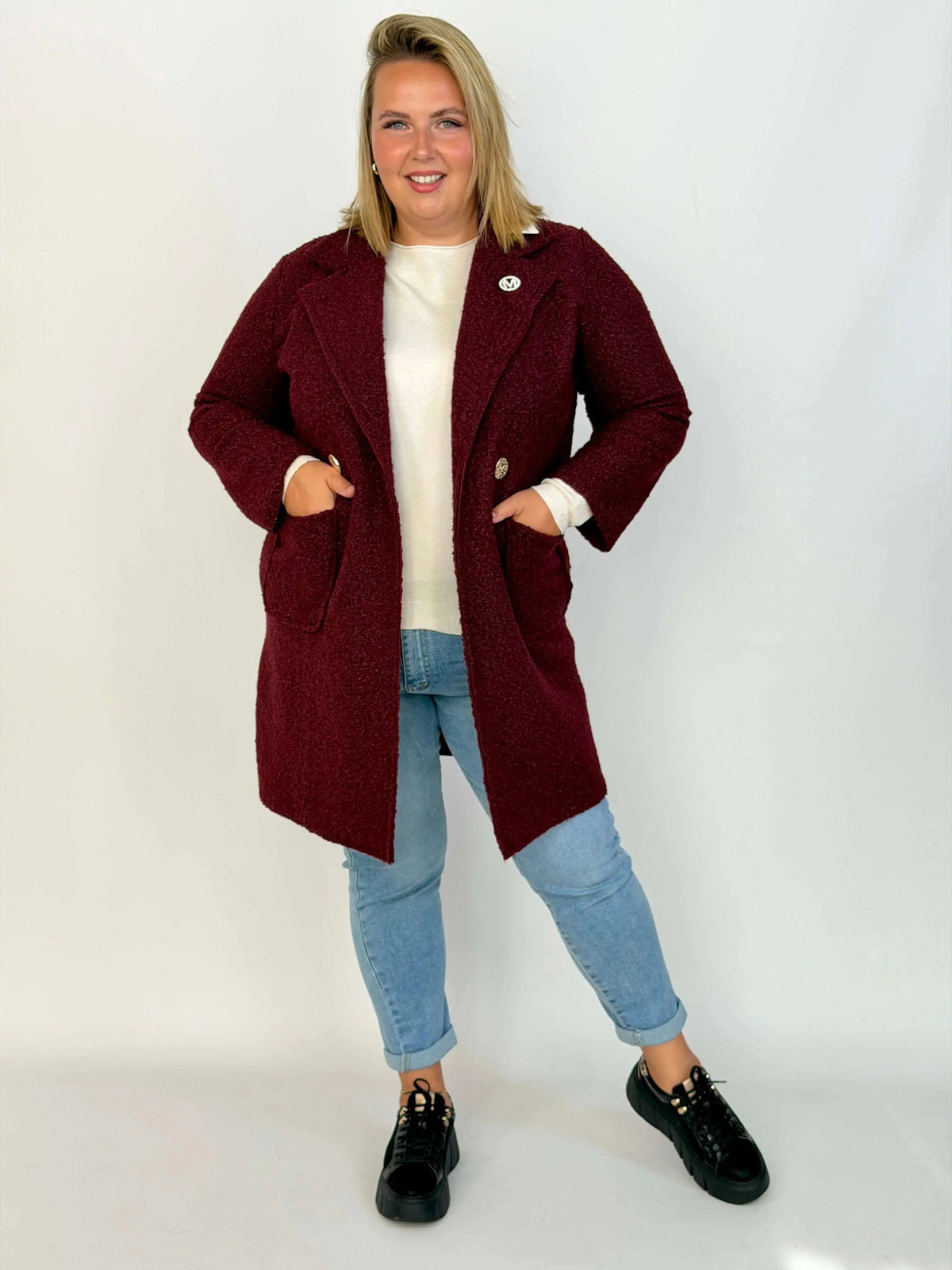 Płaszcz damski Plus Size Bouclé z ozdobnymi guzikami Stylowa XL