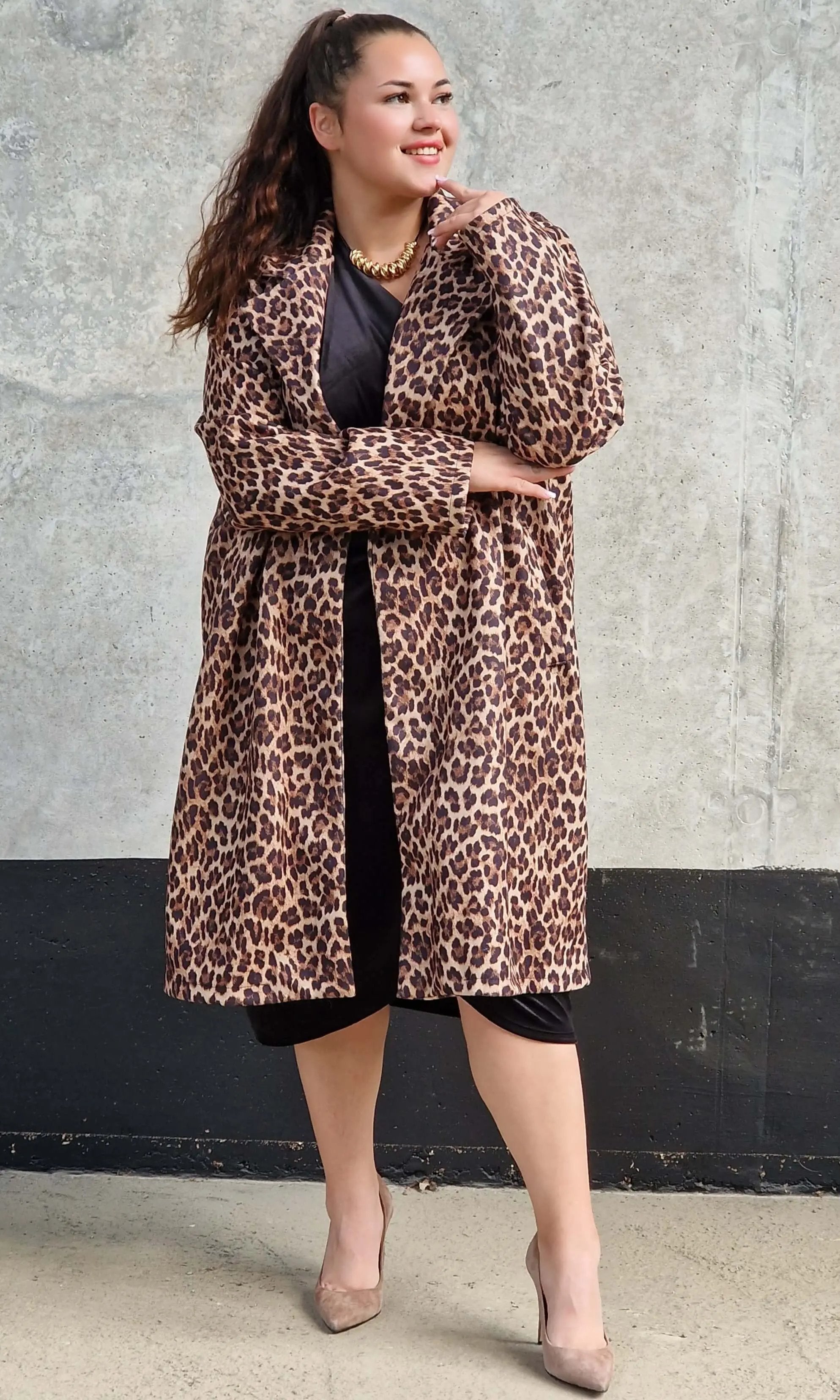 Płaszcz damski w panterkę Stylowa XL