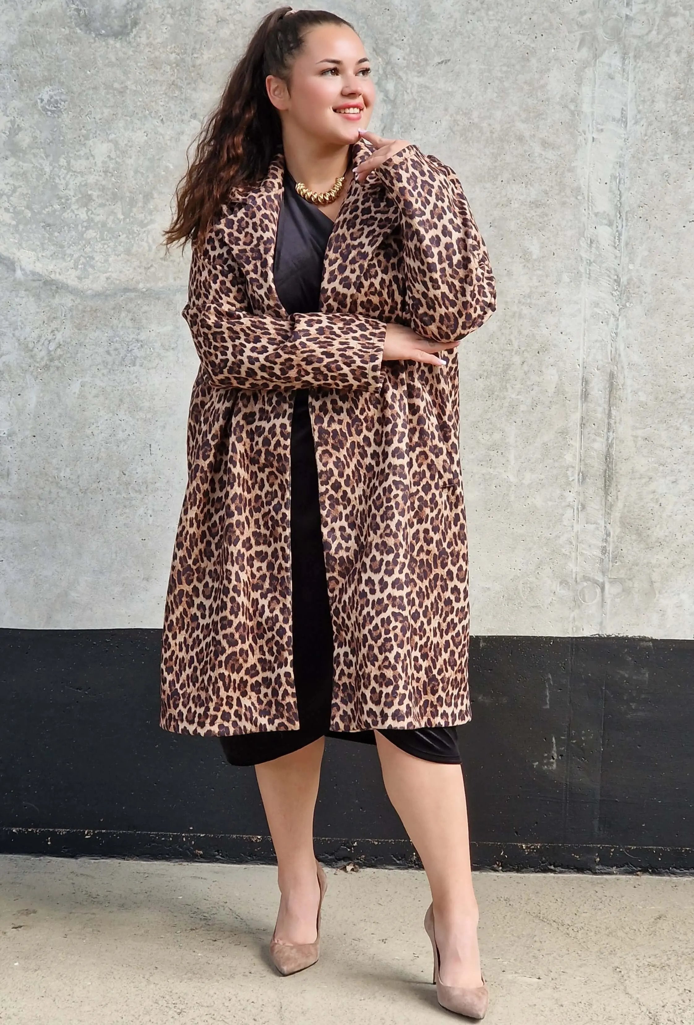 Płaszcz damski w panterkę Stylowa XL