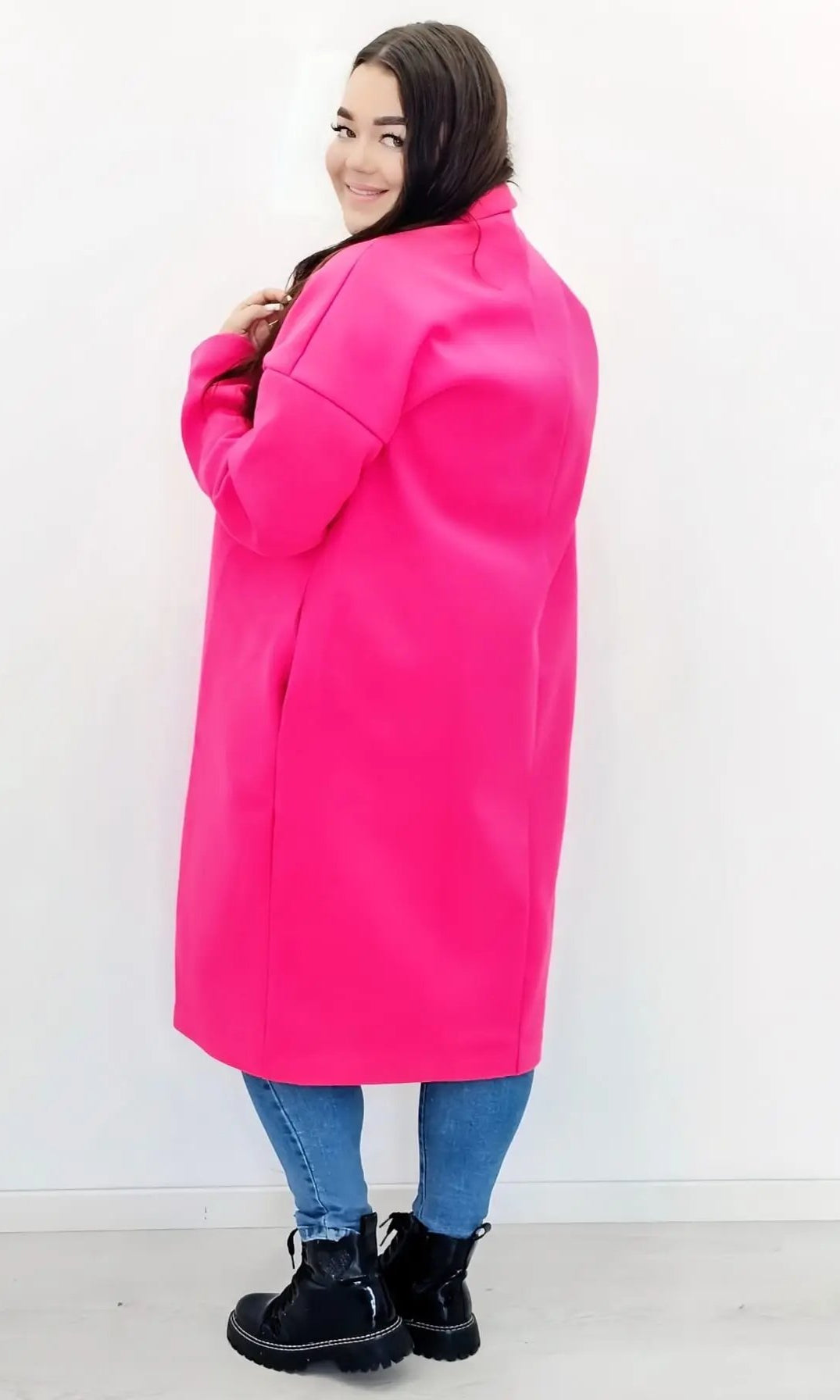 Płaszcz klasyczny z guzikami Stylowa XL