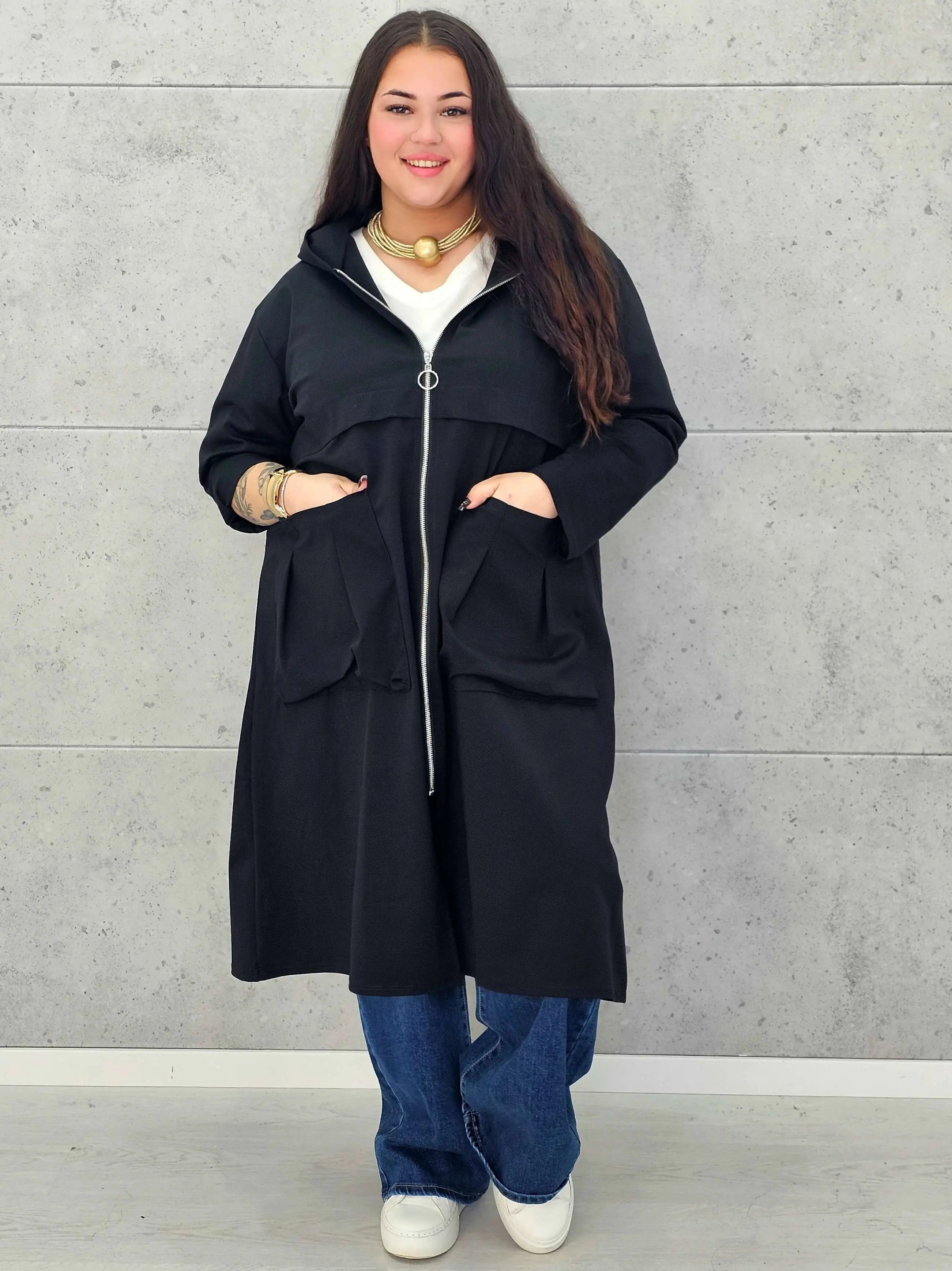 Płaszcz plus size StylowaXL – styl, komfort i kobieca elegancja - Stylowa XL